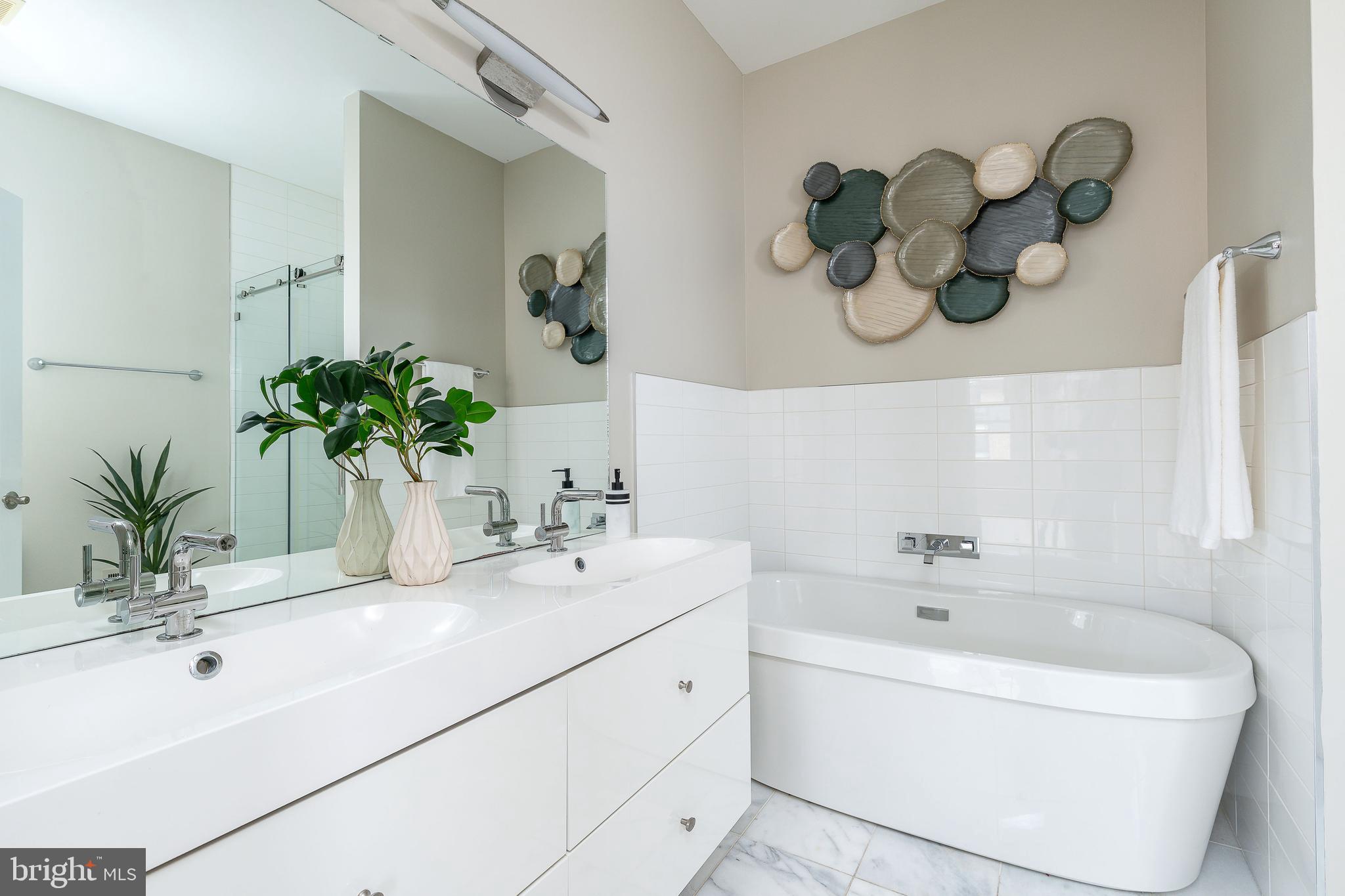 GRADUATE HOSPITAL - Residential