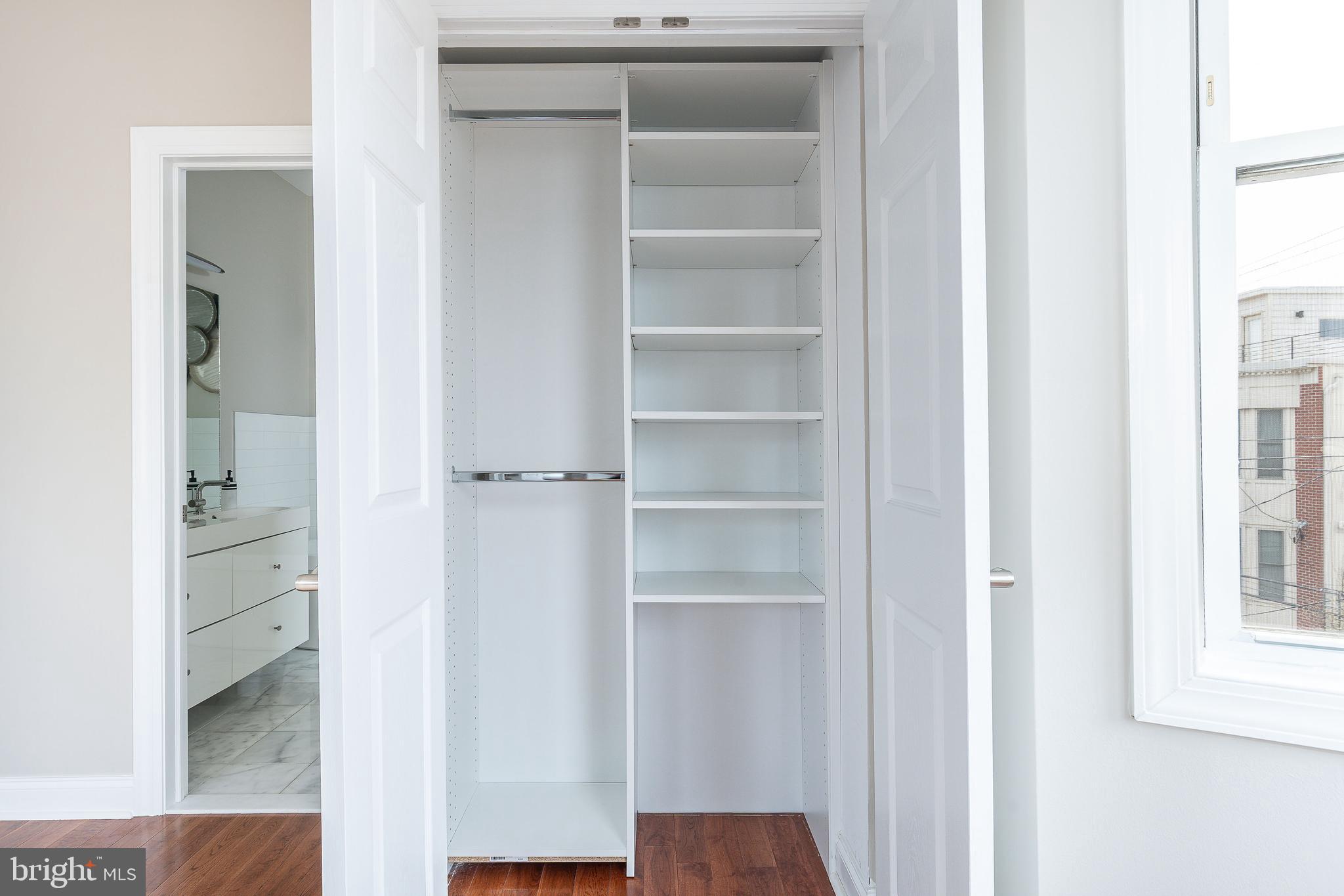 GRADUATE HOSPITAL - Residential