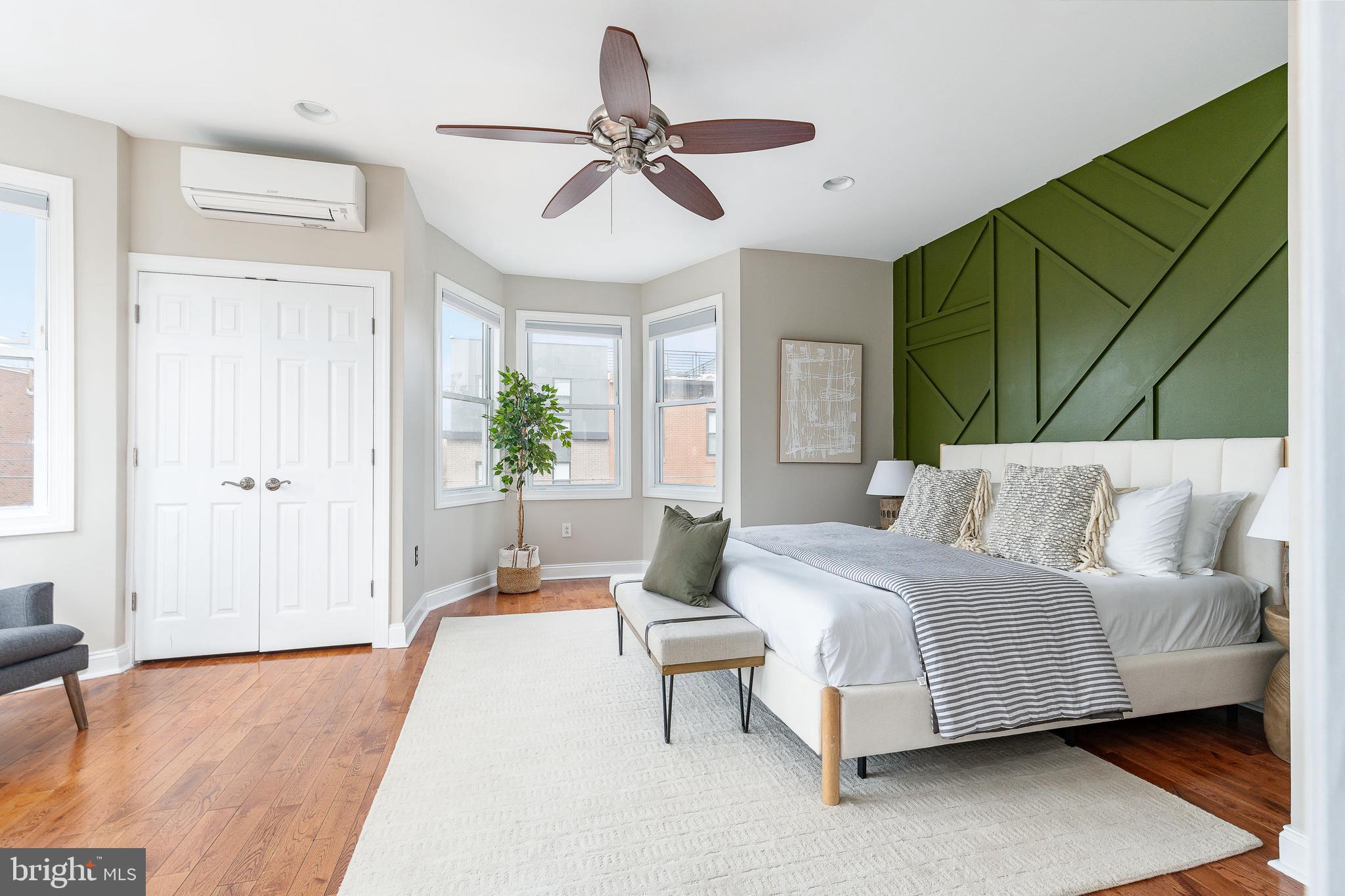 GRADUATE HOSPITAL - Residential