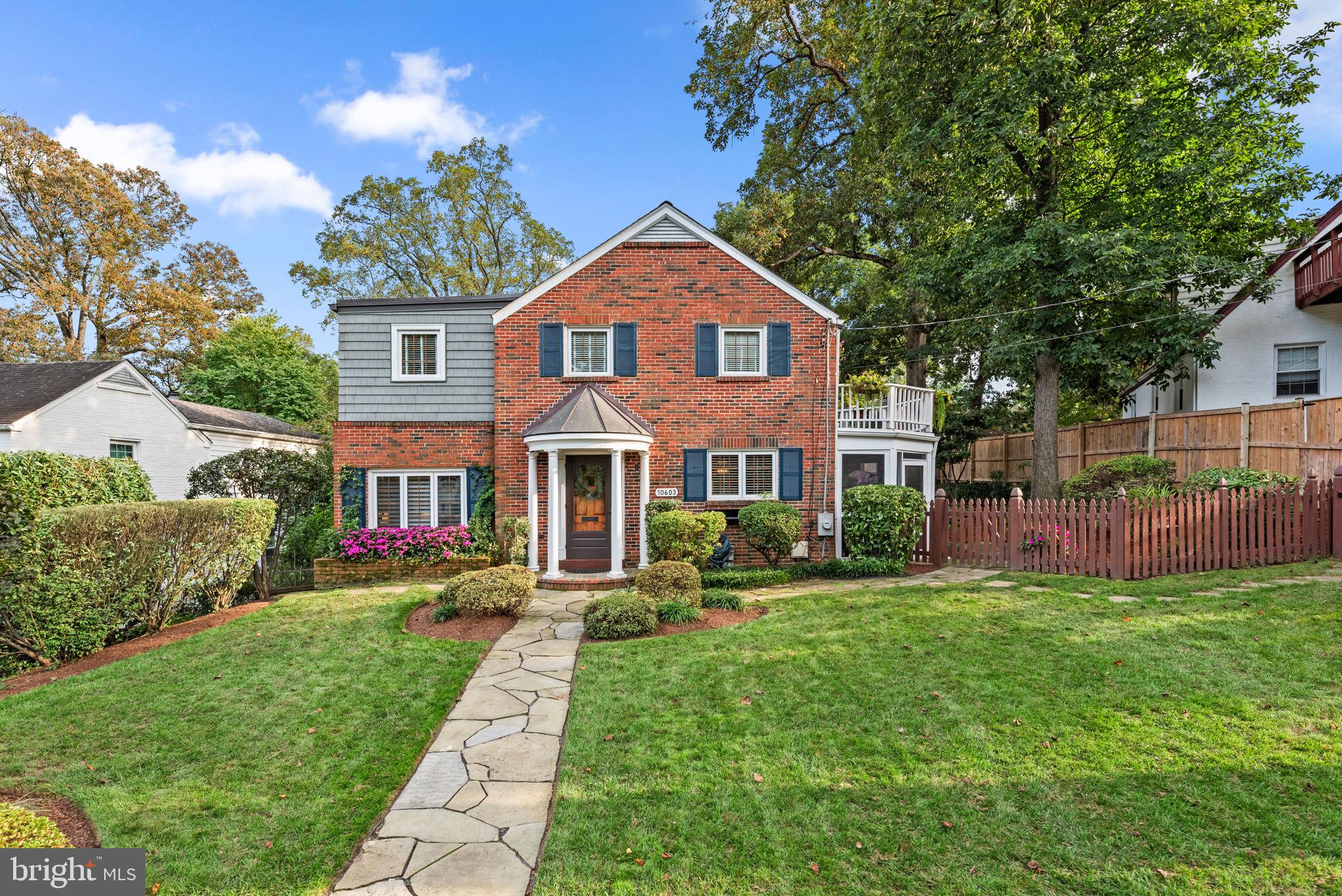 WOODMOOR - Residential