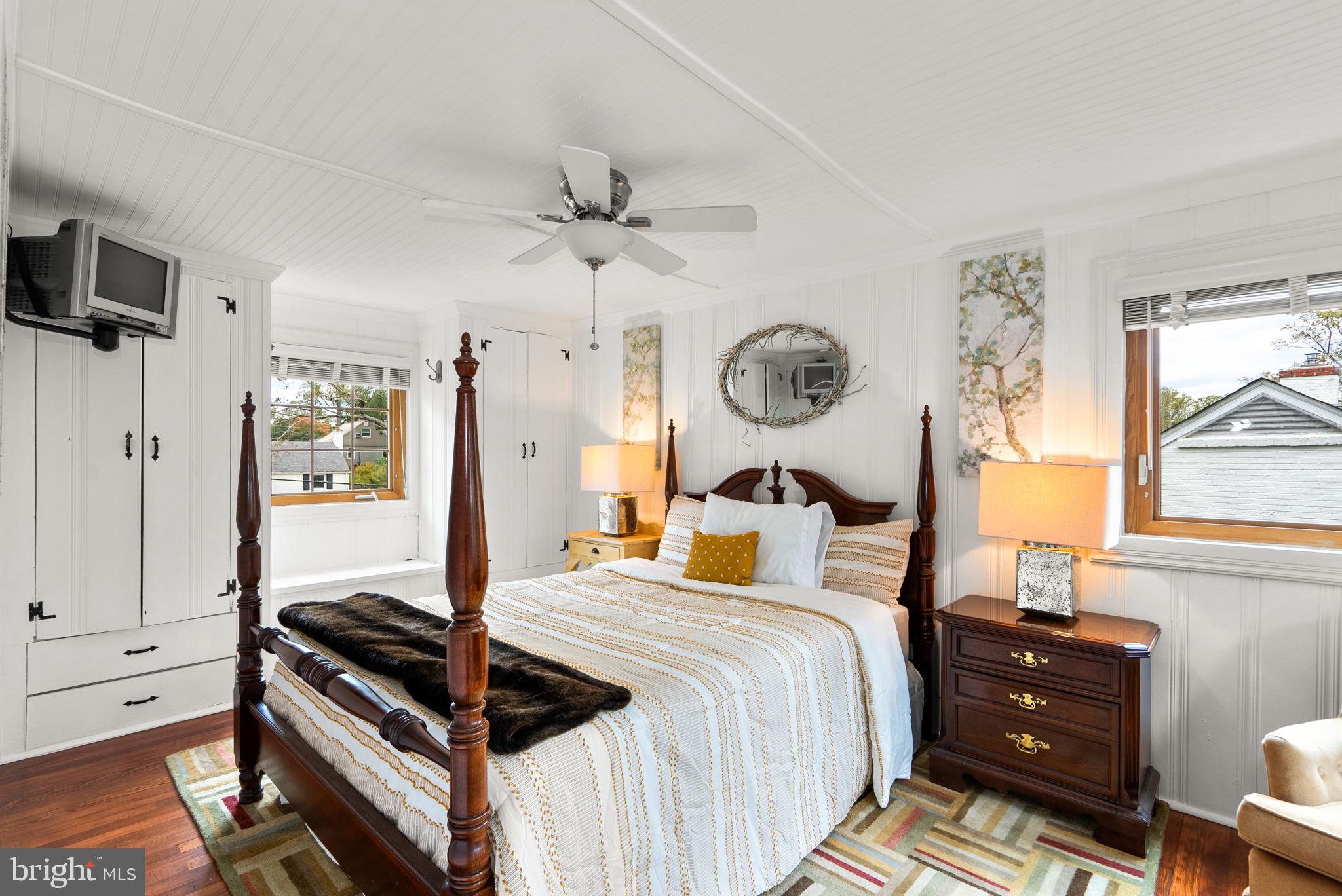 WOODMOOR - Residential