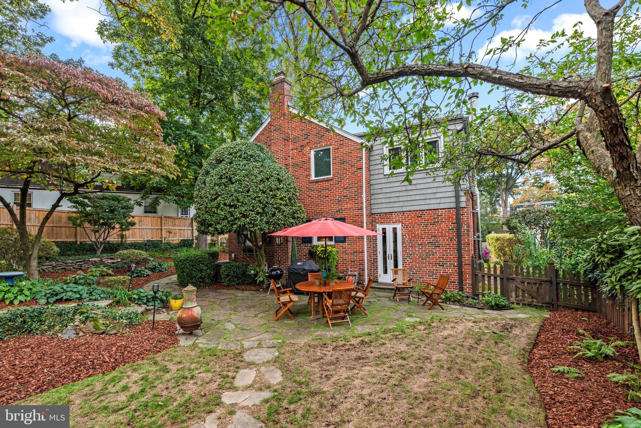 WOODMOOR - Residential