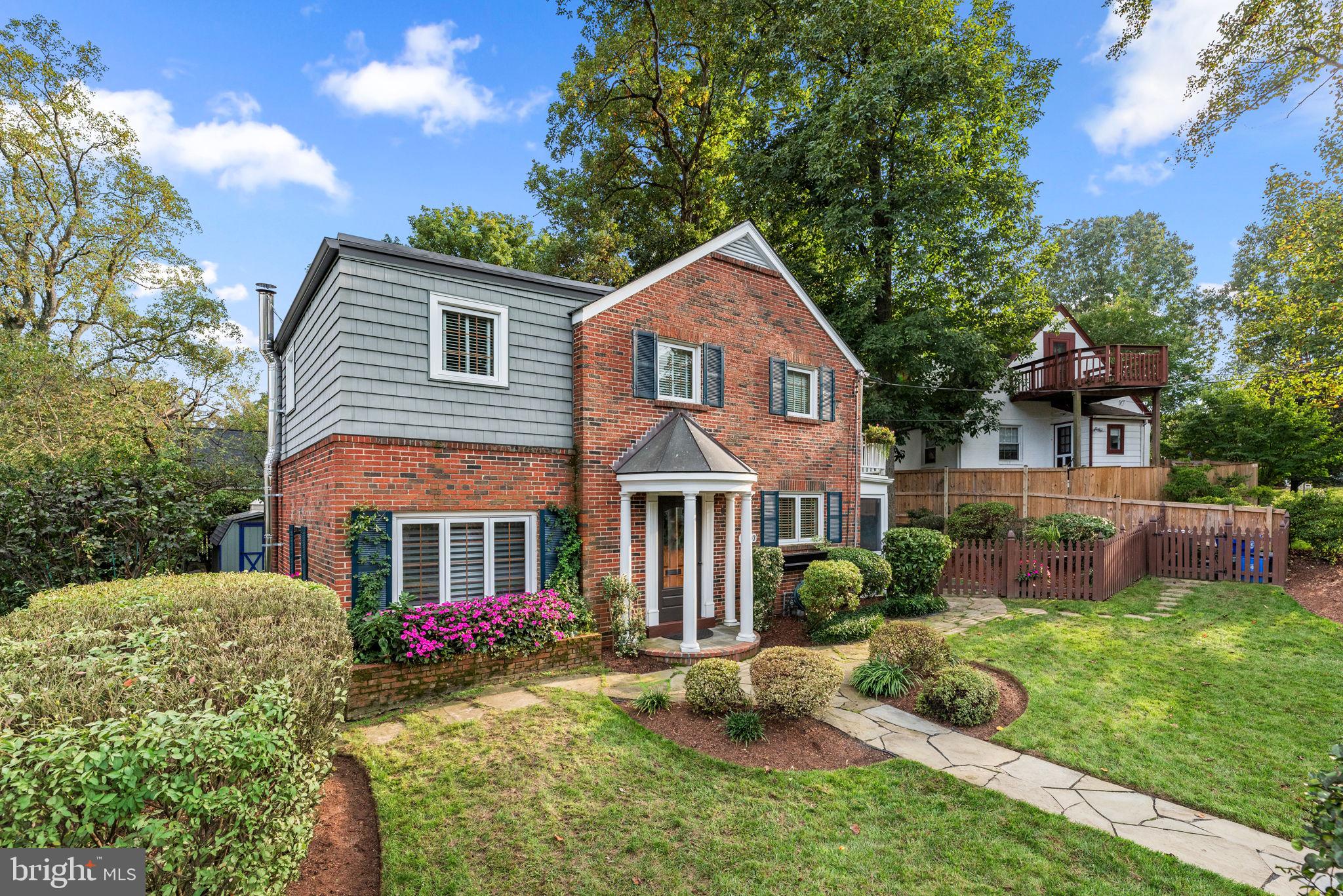 WOODMOOR - Residential