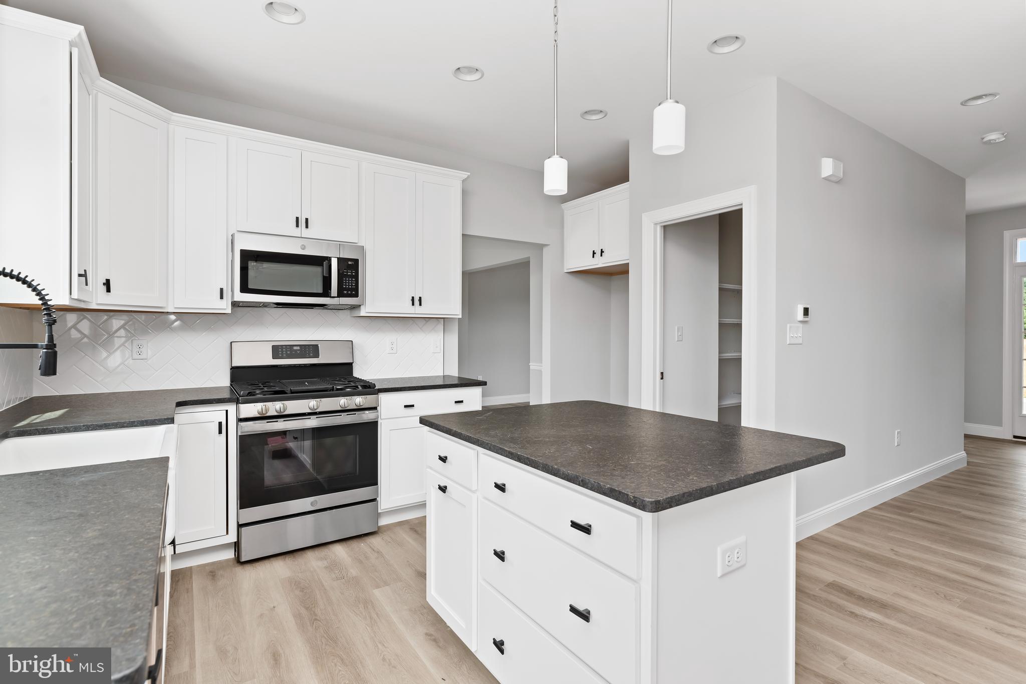 1001 EDORMA COURT