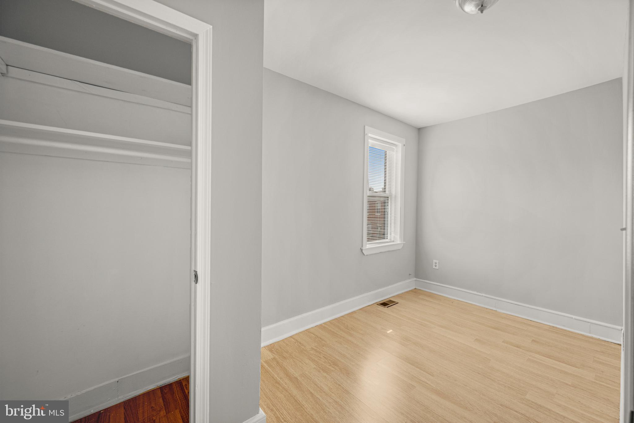 HOPKINS - Residential