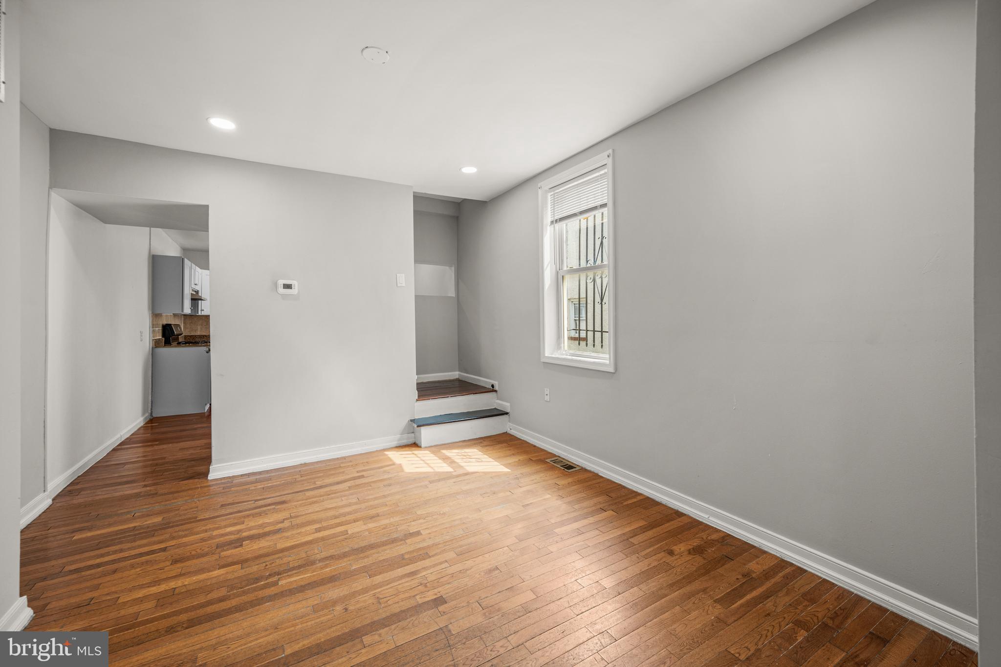 HOPKINS - Residential