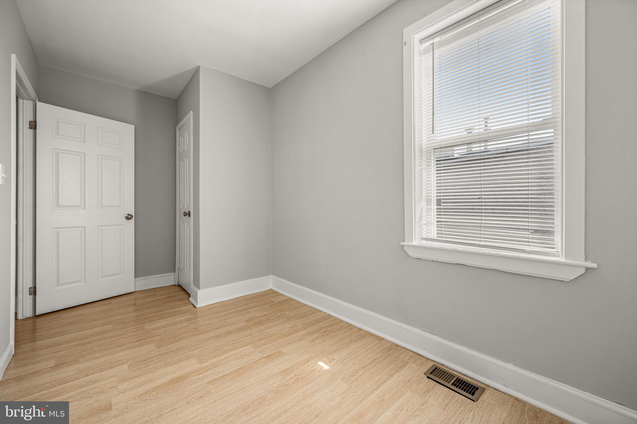 HOPKINS - Residential