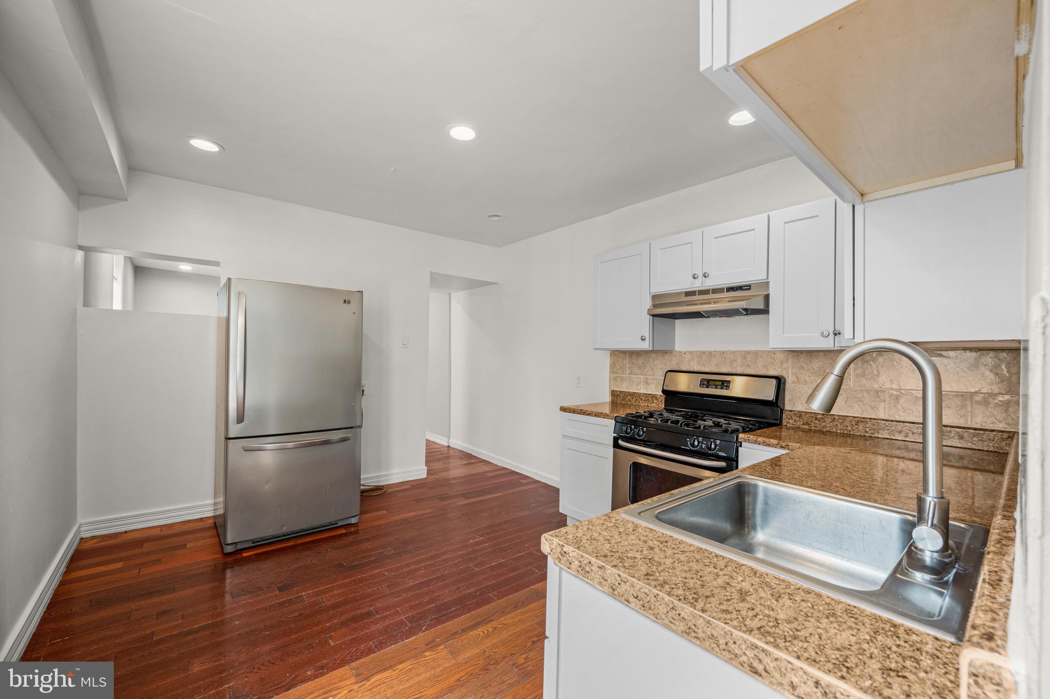 HOPKINS - Residential