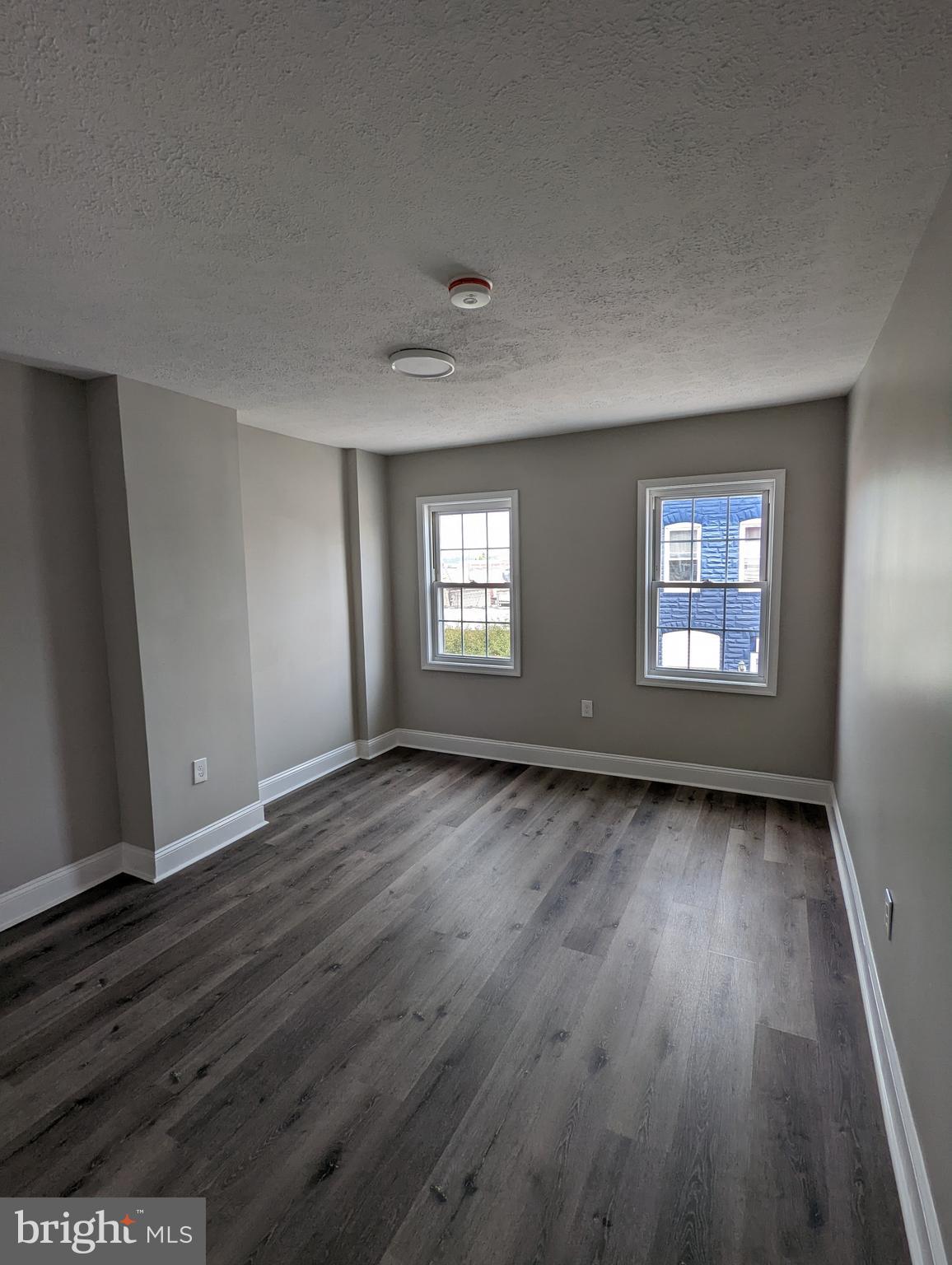 HIGHLANDTOWN - Residential