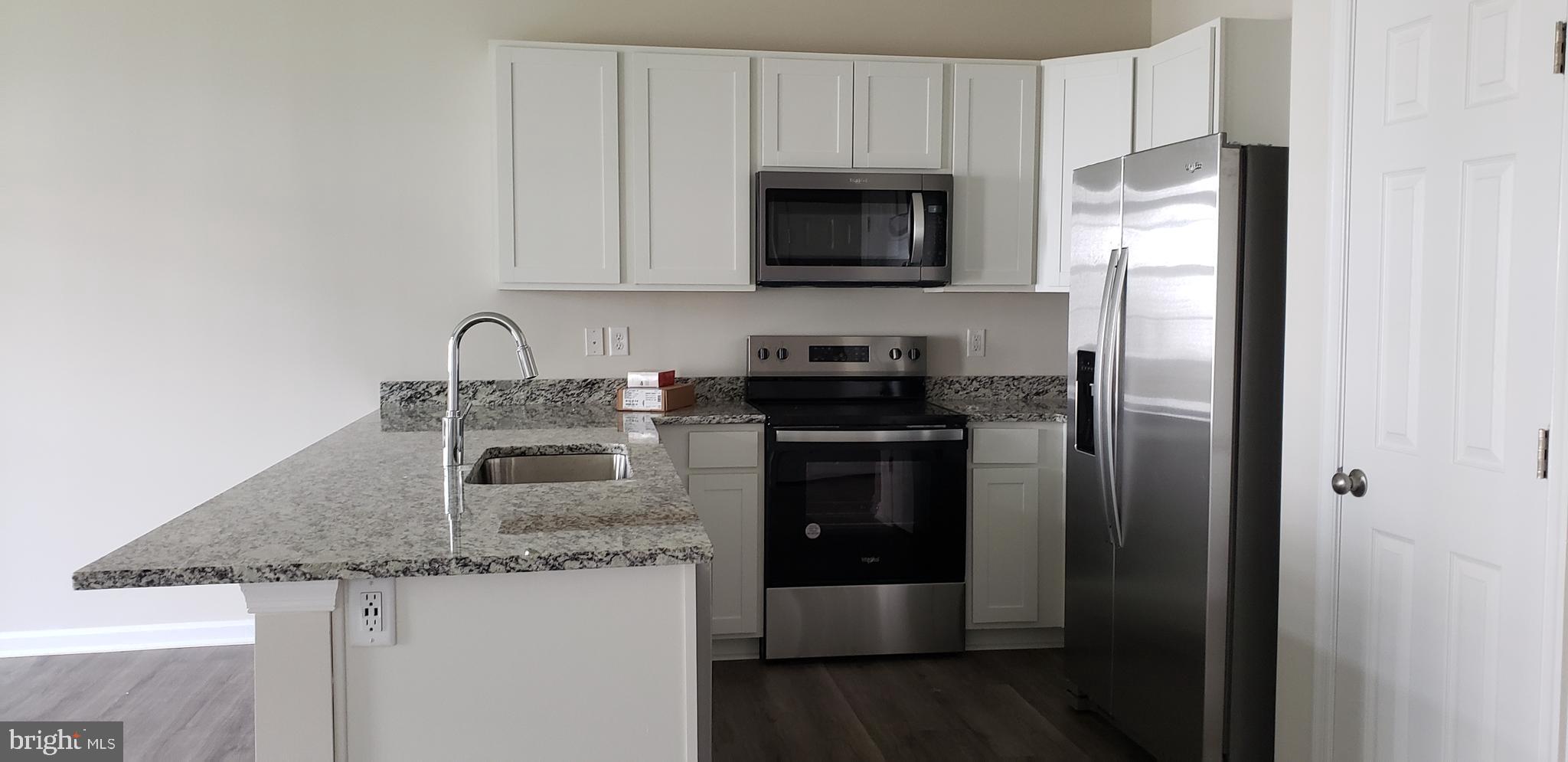 LURAY LANDING - Residential Lease