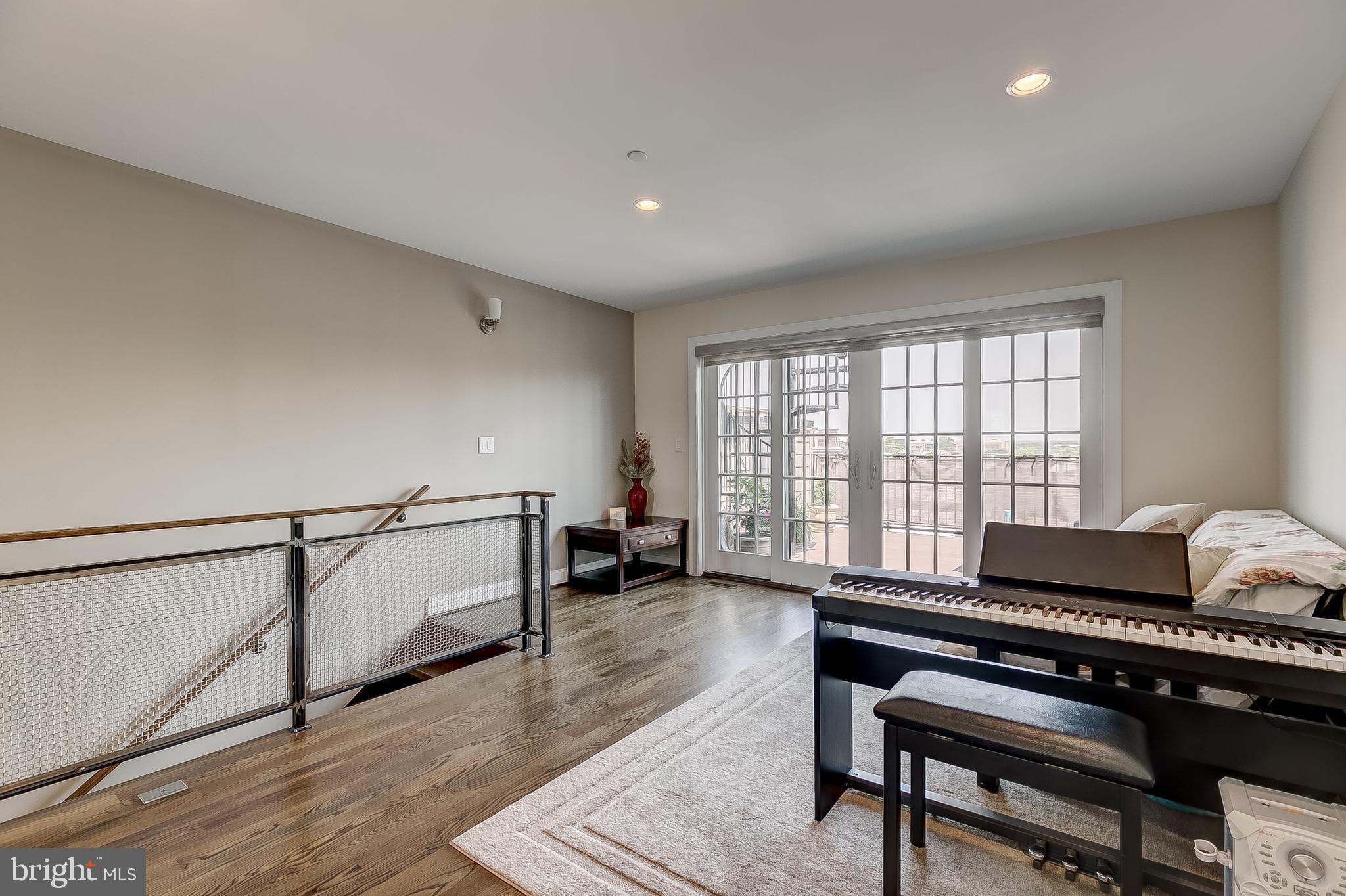 BREWERS HILL - Residential