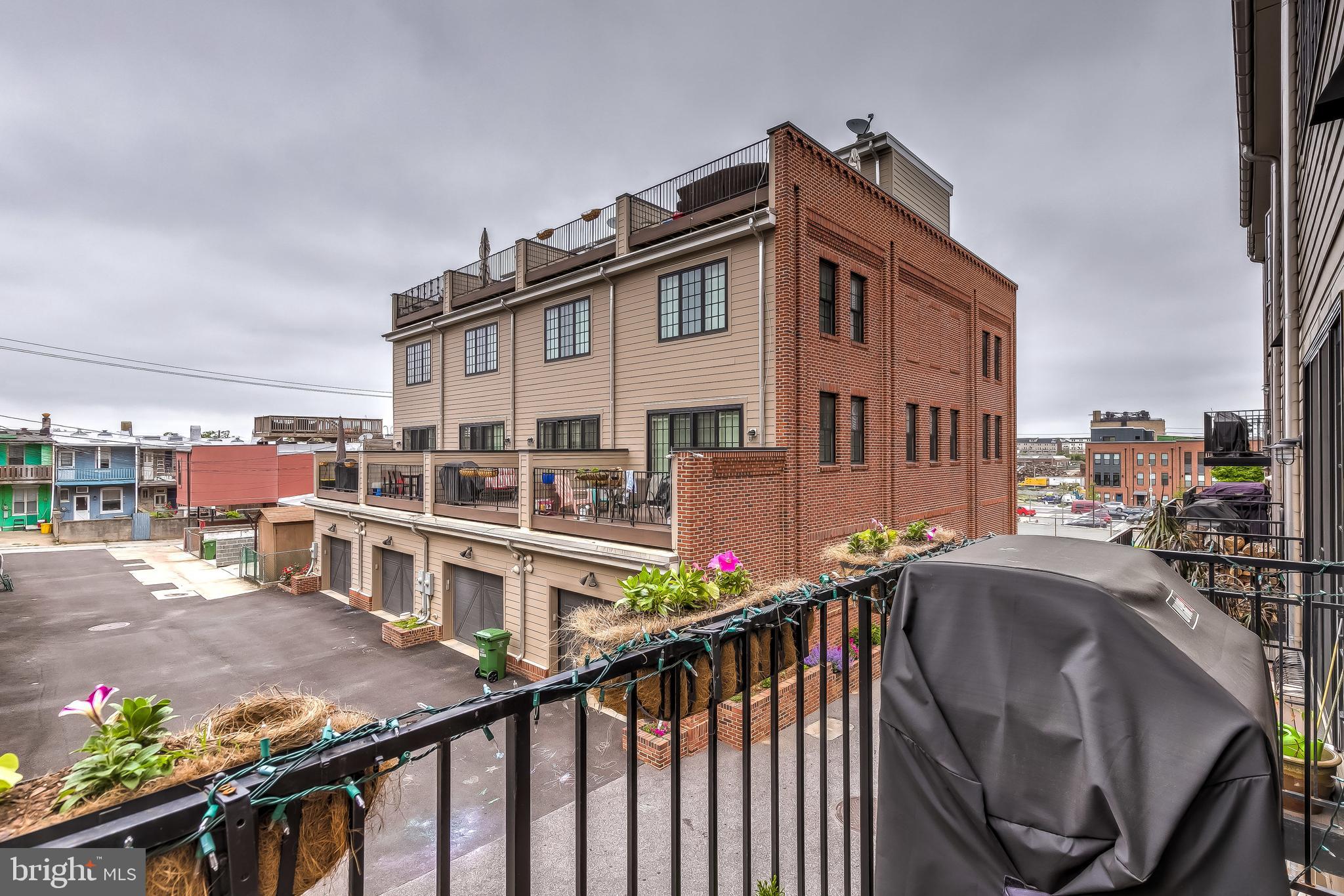 BREWERS HILL - Residential