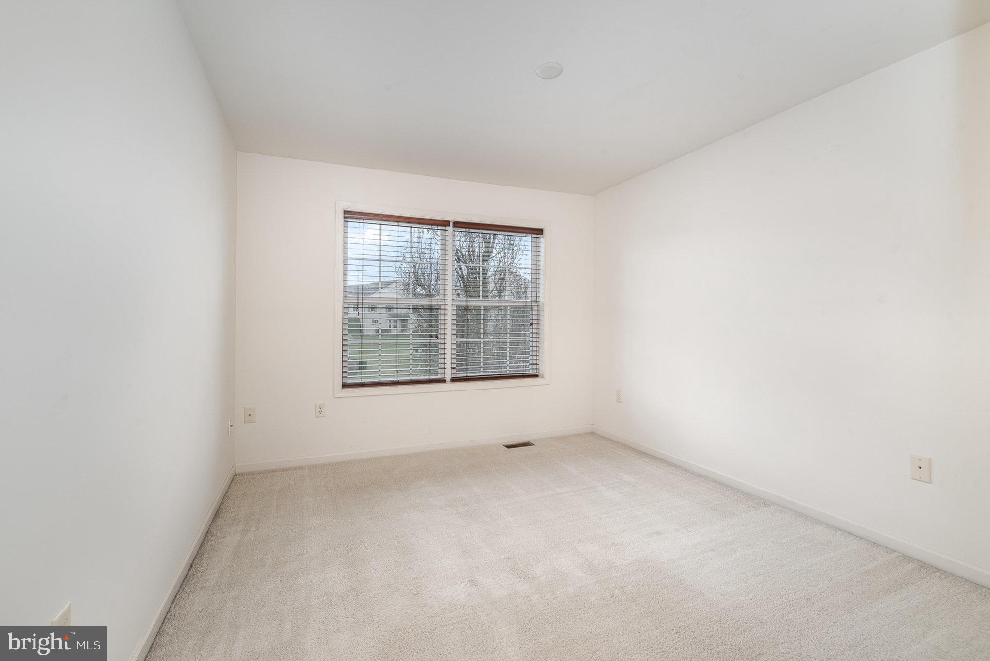 SILVER CREEK - Residential