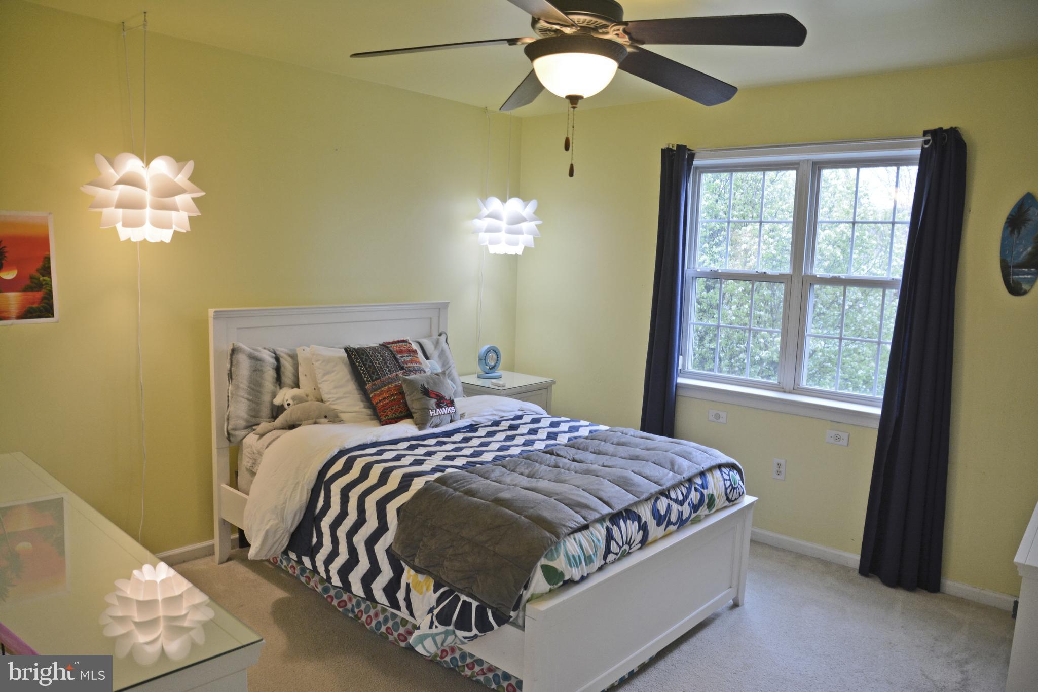 HAYWARD HEATH - Residential