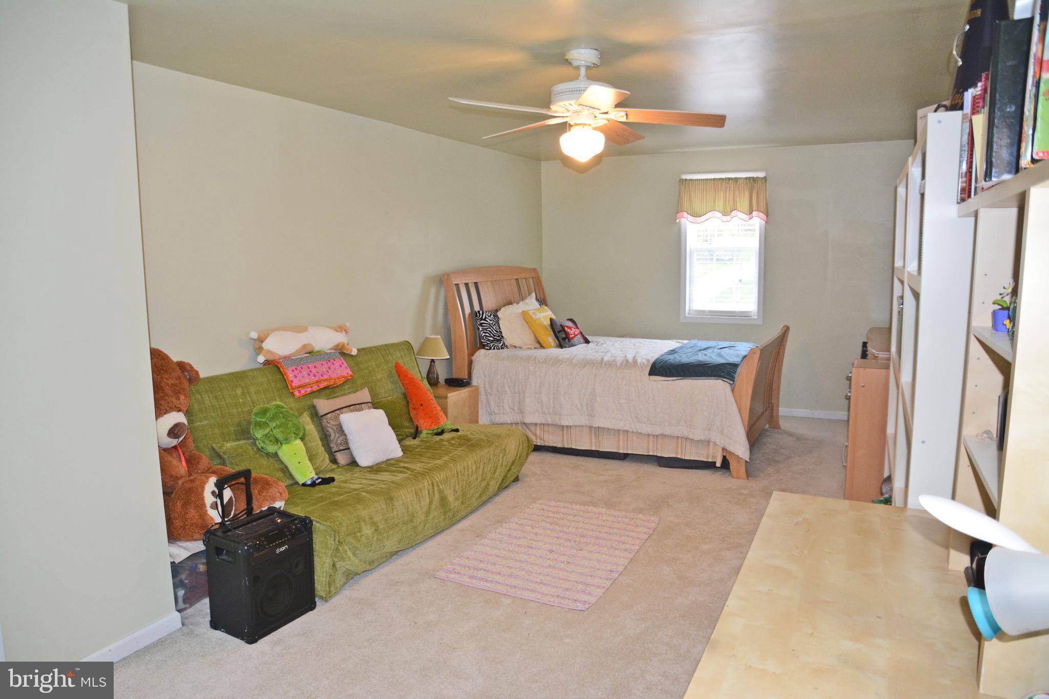 HAYWARD HEATH - Residential