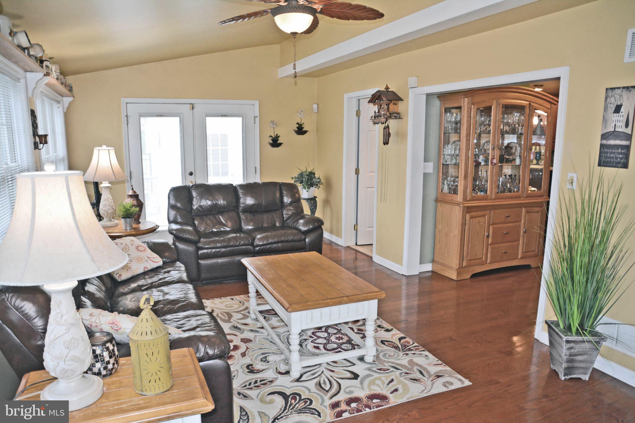 HAYWARD HEATH - Residential