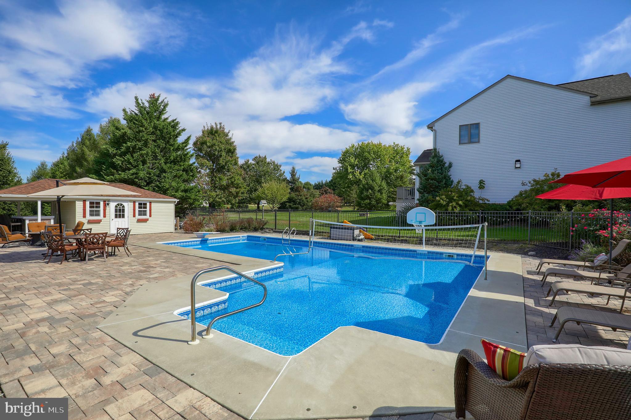 HAYWARD HEATH - Residential