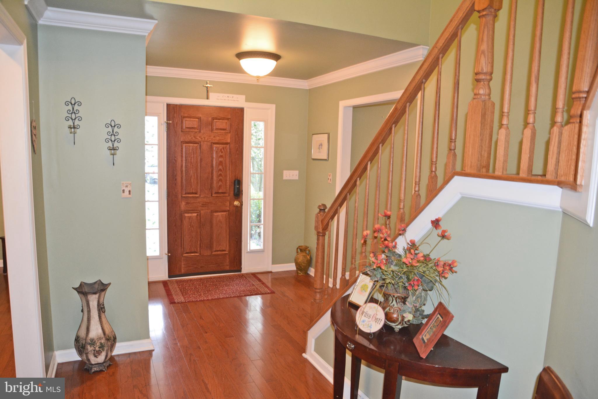 HAYWARD HEATH - Residential