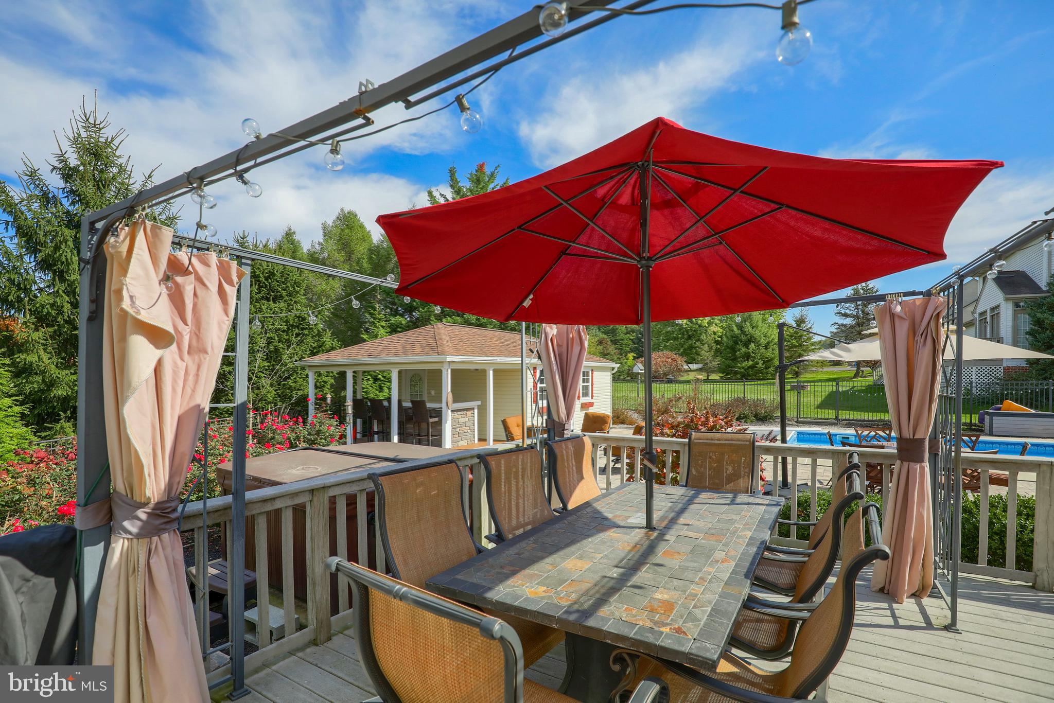 HAYWARD HEATH - Residential