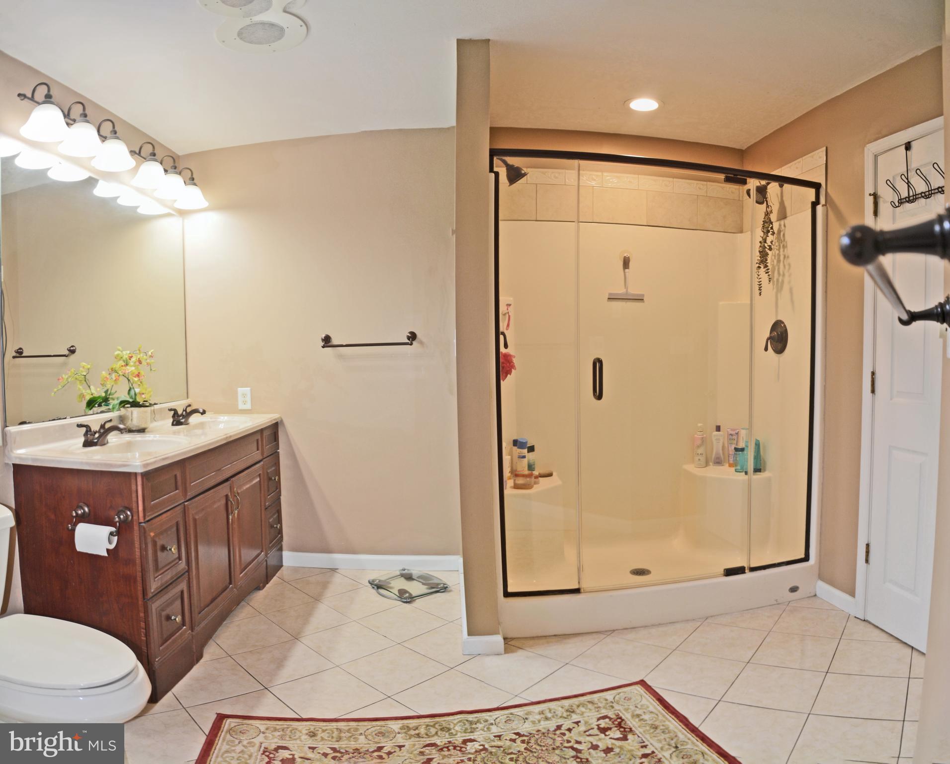 HAYWARD HEATH - Residential