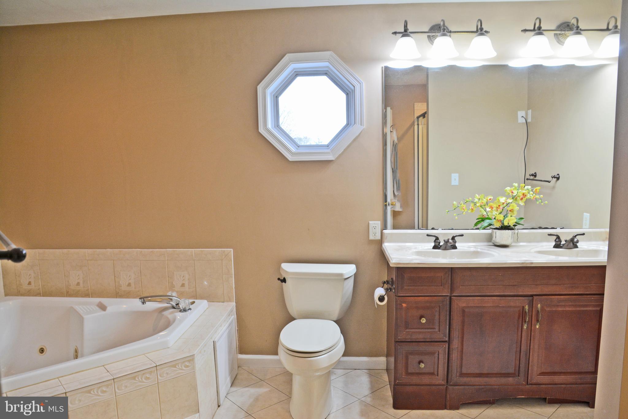 HAYWARD HEATH - Residential