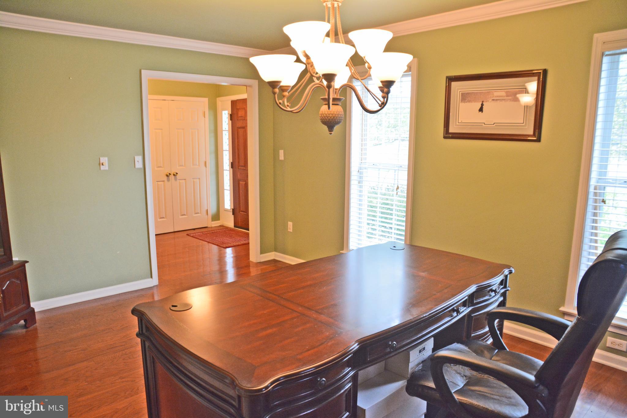 HAYWARD HEATH - Residential