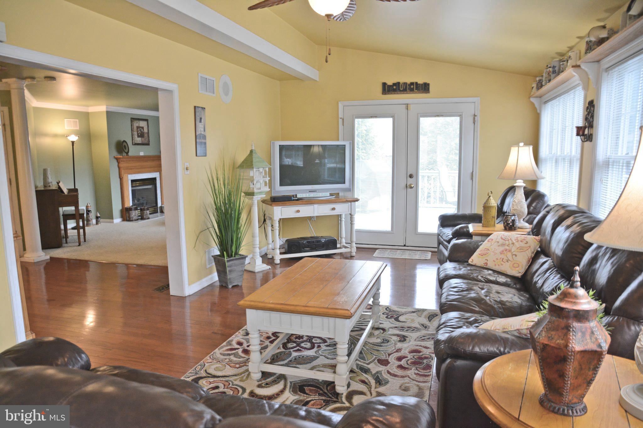 HAYWARD HEATH - Residential