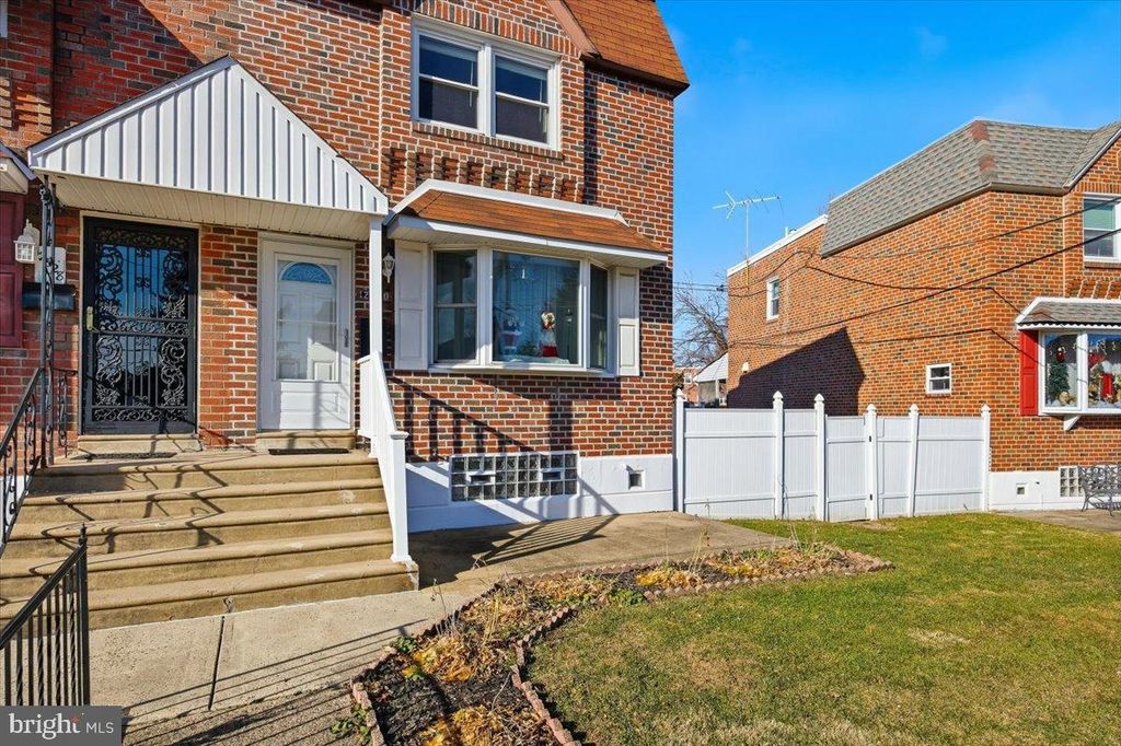 Photo of 12530 Nanton Drive, PHILADELPHIA, PA 19154 (MLS # PAPH2567500)