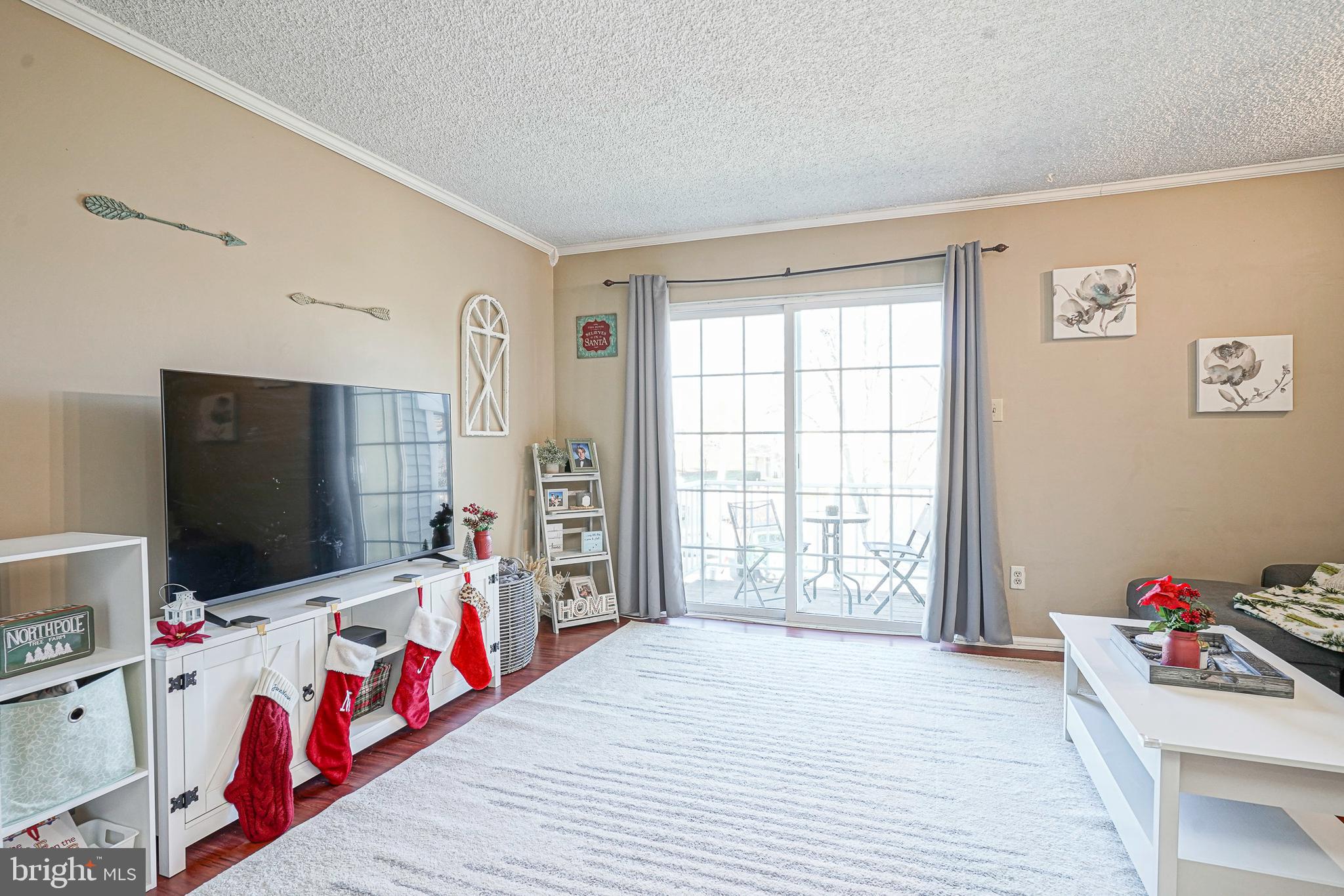 2402 SEDGEFIELD DRIVE B