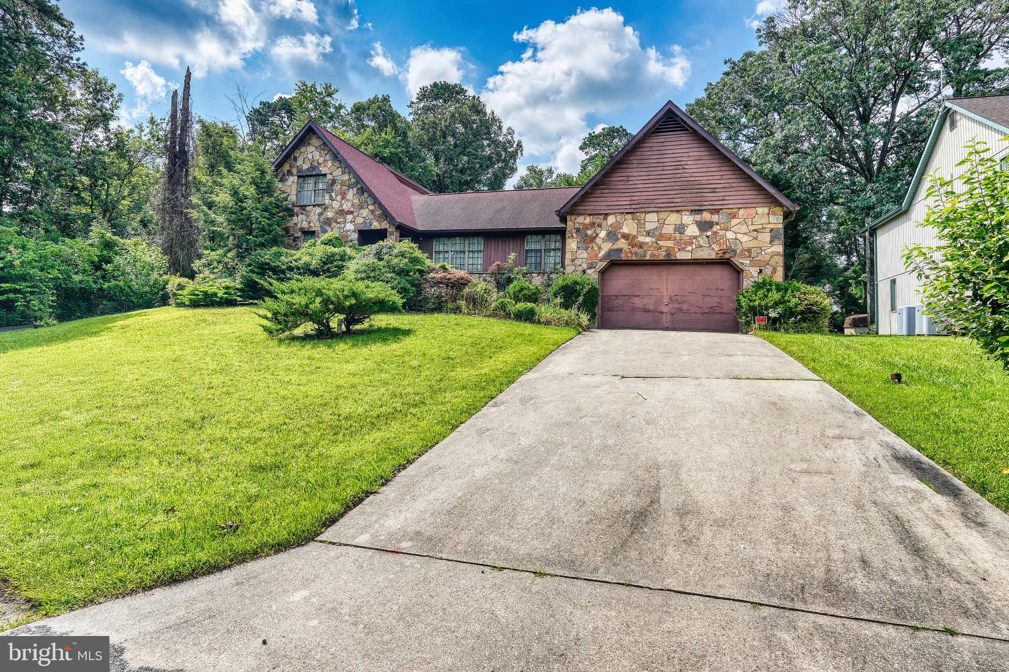 1377 TEABERRY LANE E