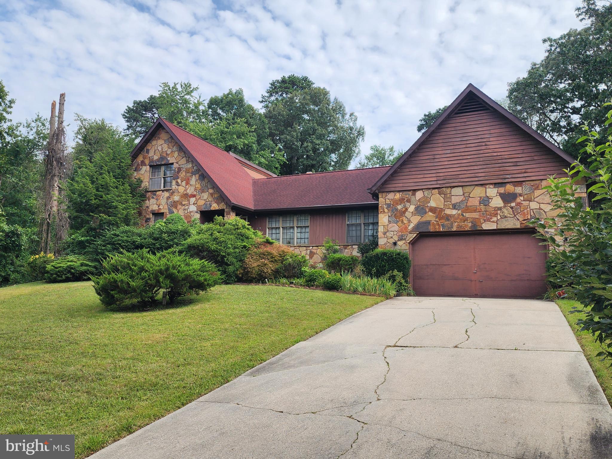 1377 TEABERRY LANE E