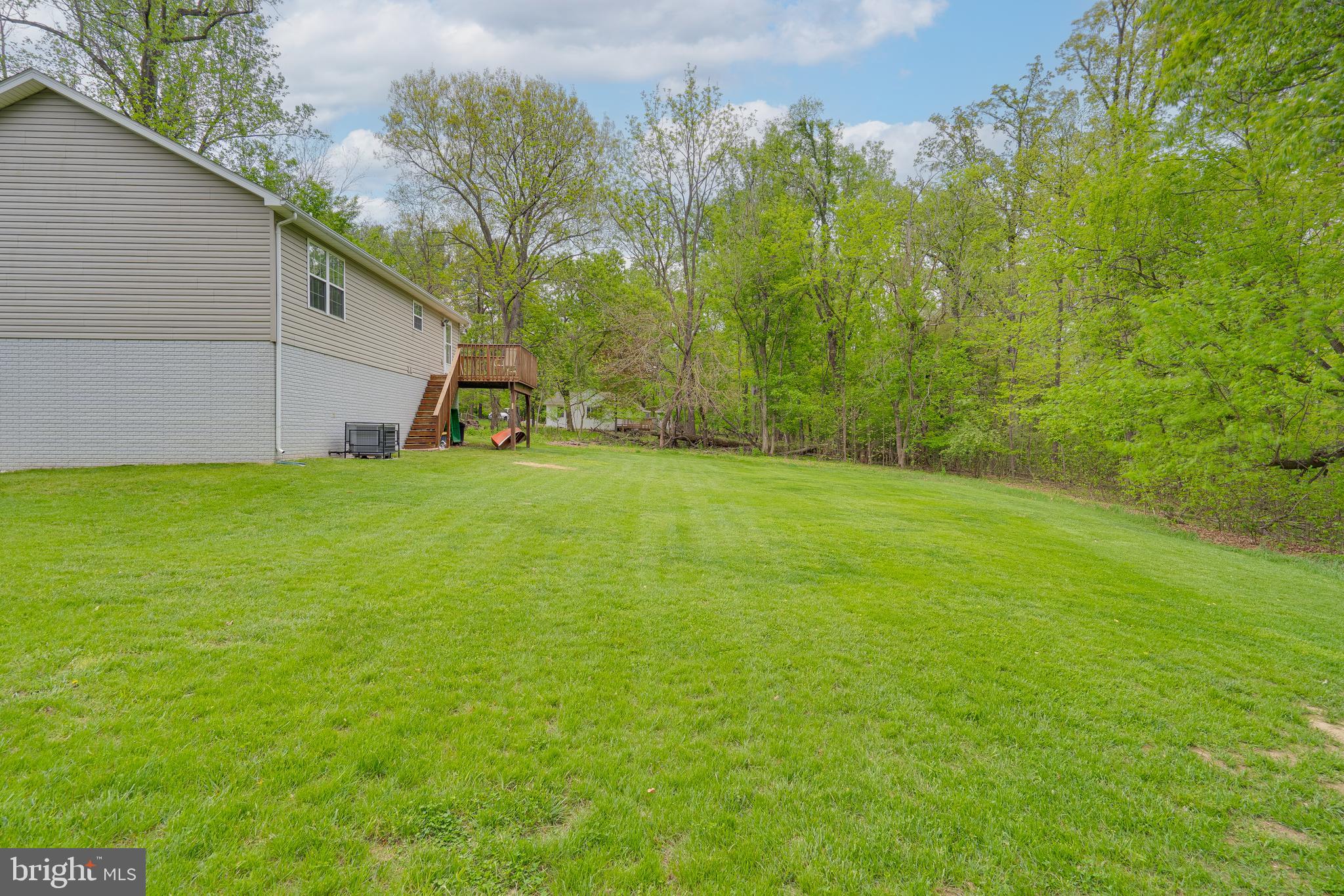 WIDE RIVER FARM - Residential