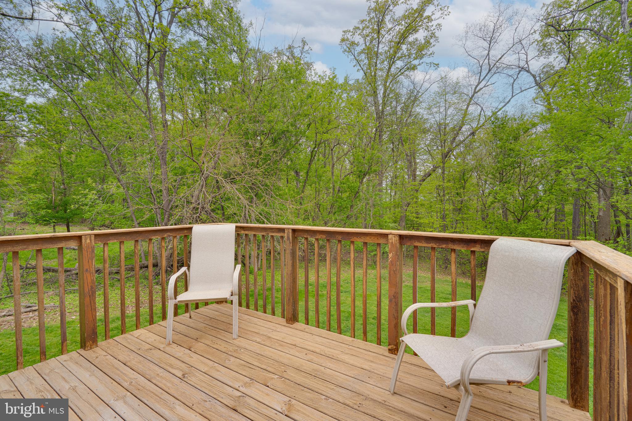 WIDE RIVER FARM - Residential