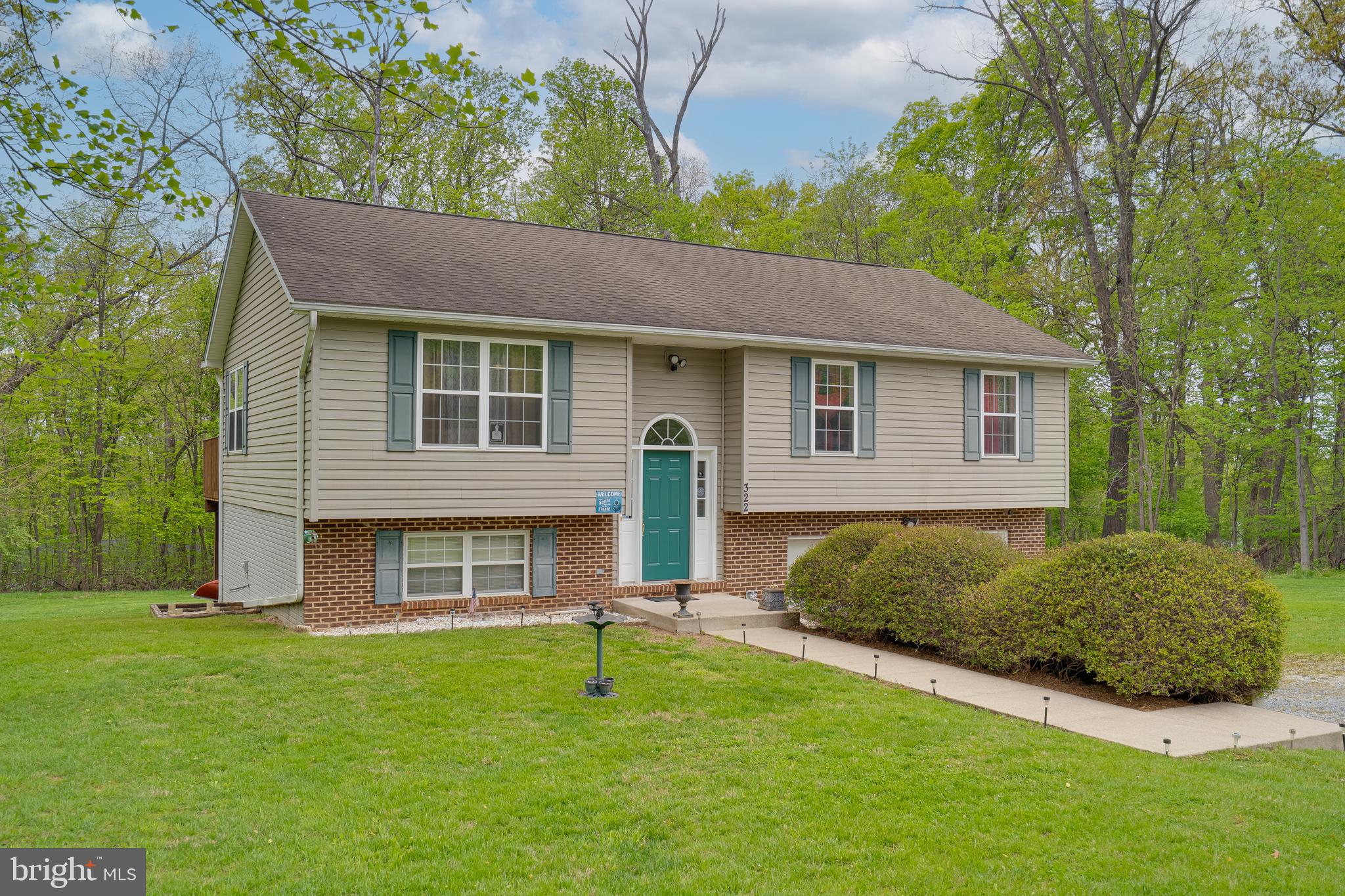 WIDE RIVER FARM - Residential