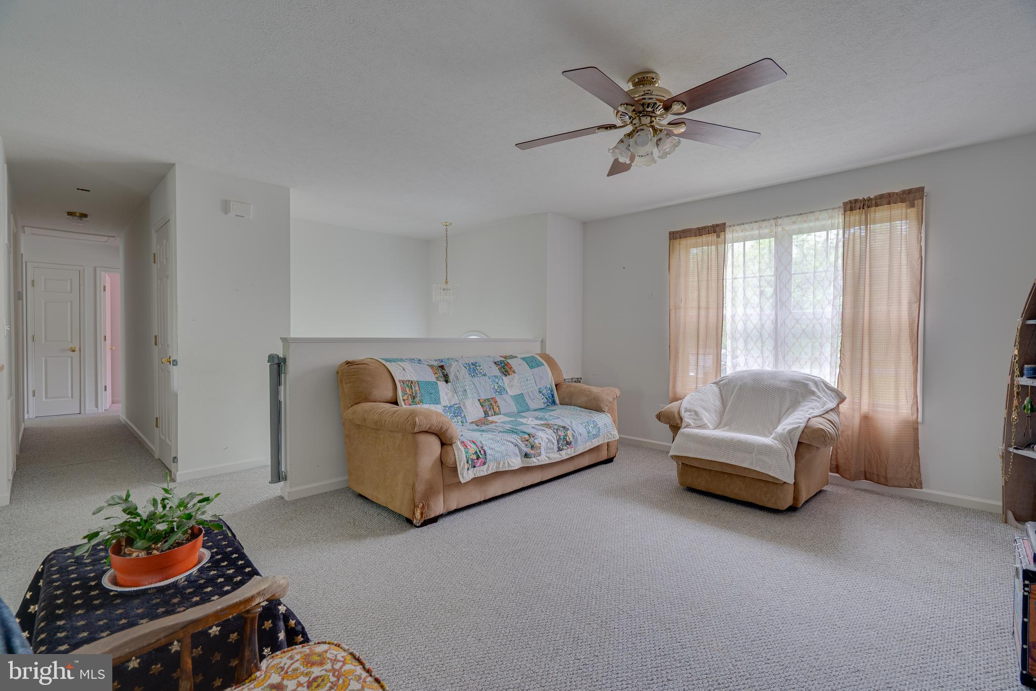 WIDE RIVER FARM - Residential