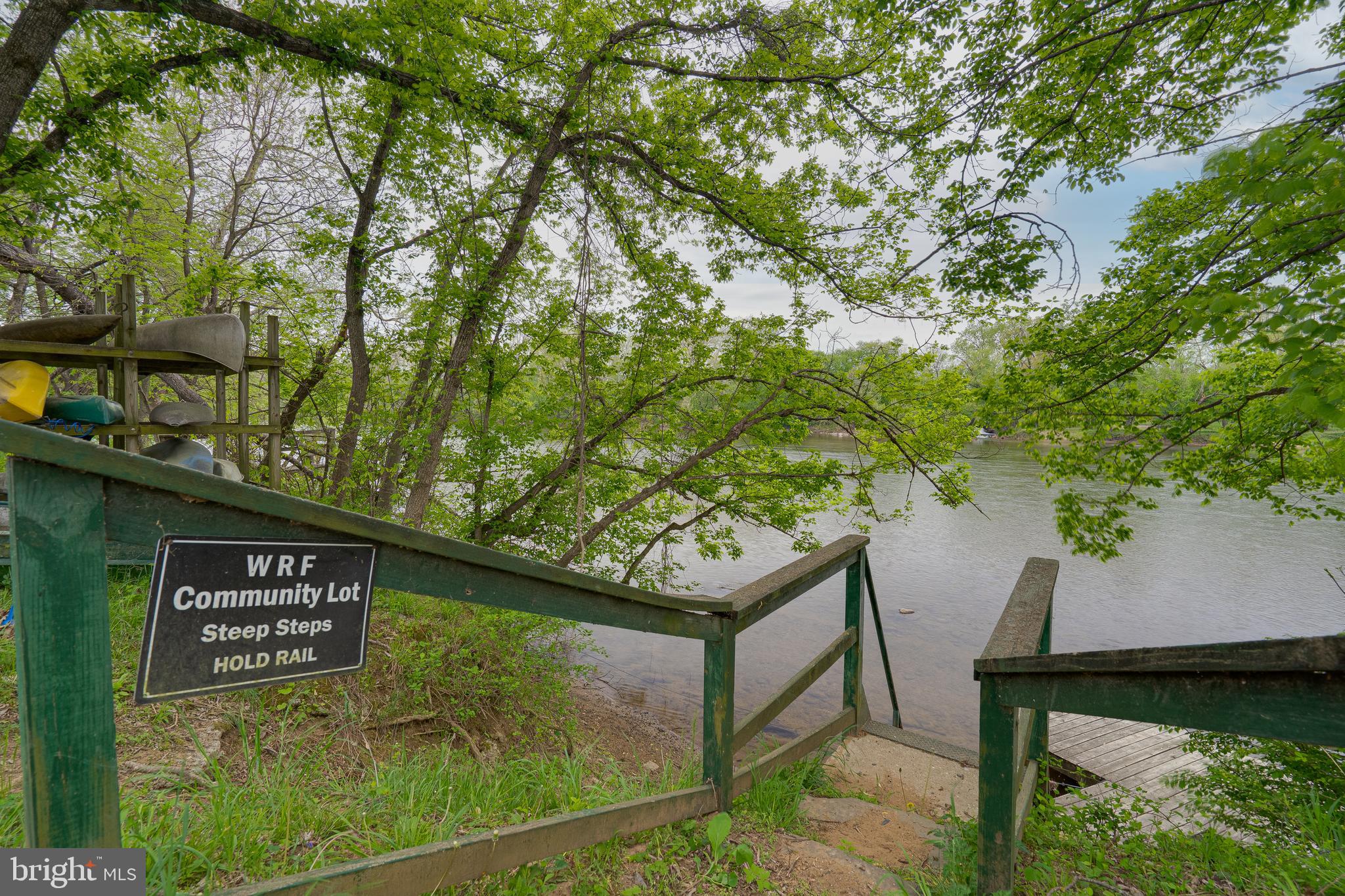 WIDE RIVER FARM - Residential