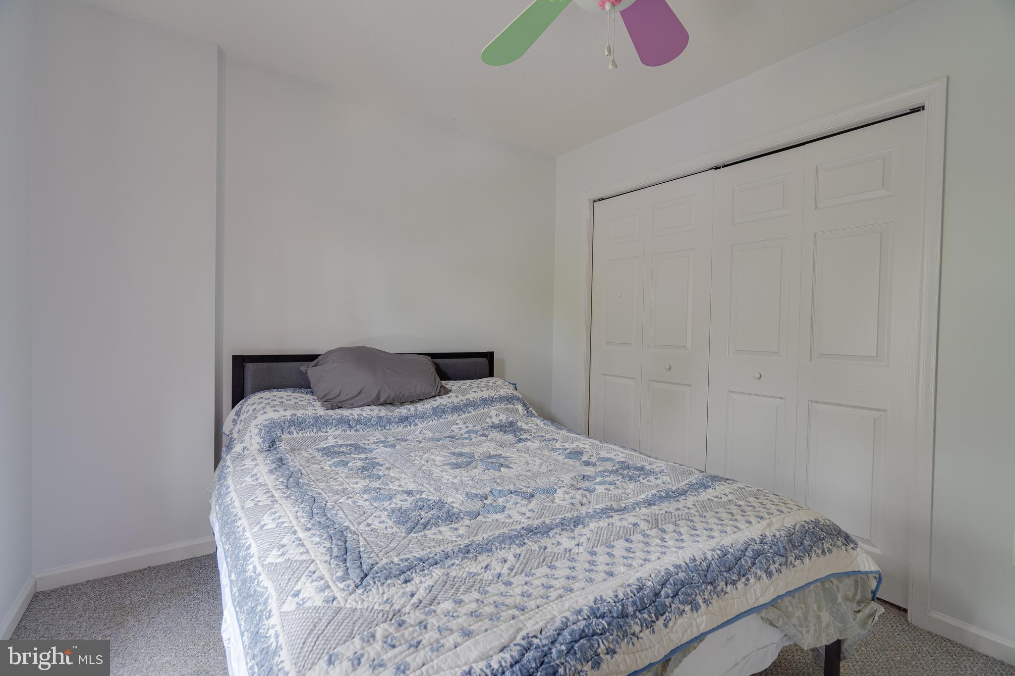 WIDE RIVER FARM - Residential