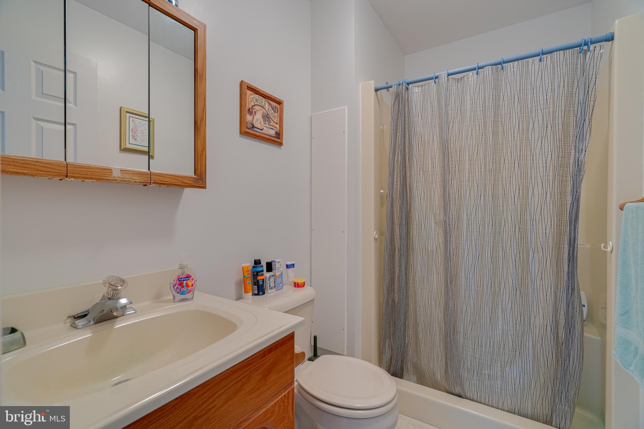 WIDE RIVER FARM - Residential