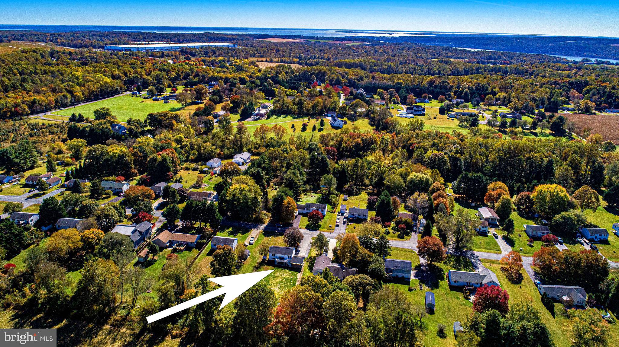 HONEYSUCKLE HOLLOW - Residential