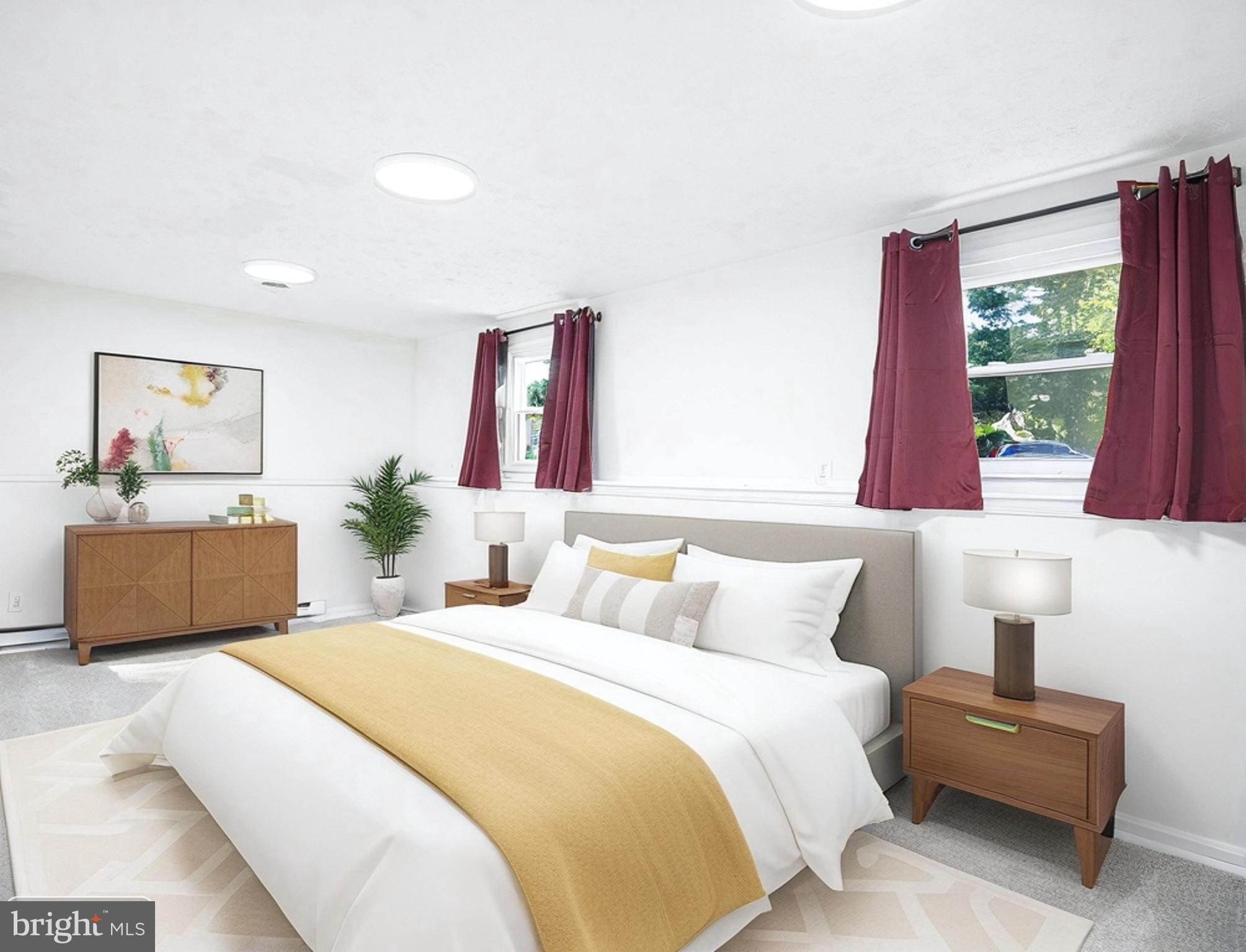 HONEYSUCKLE HOLLOW - Residential