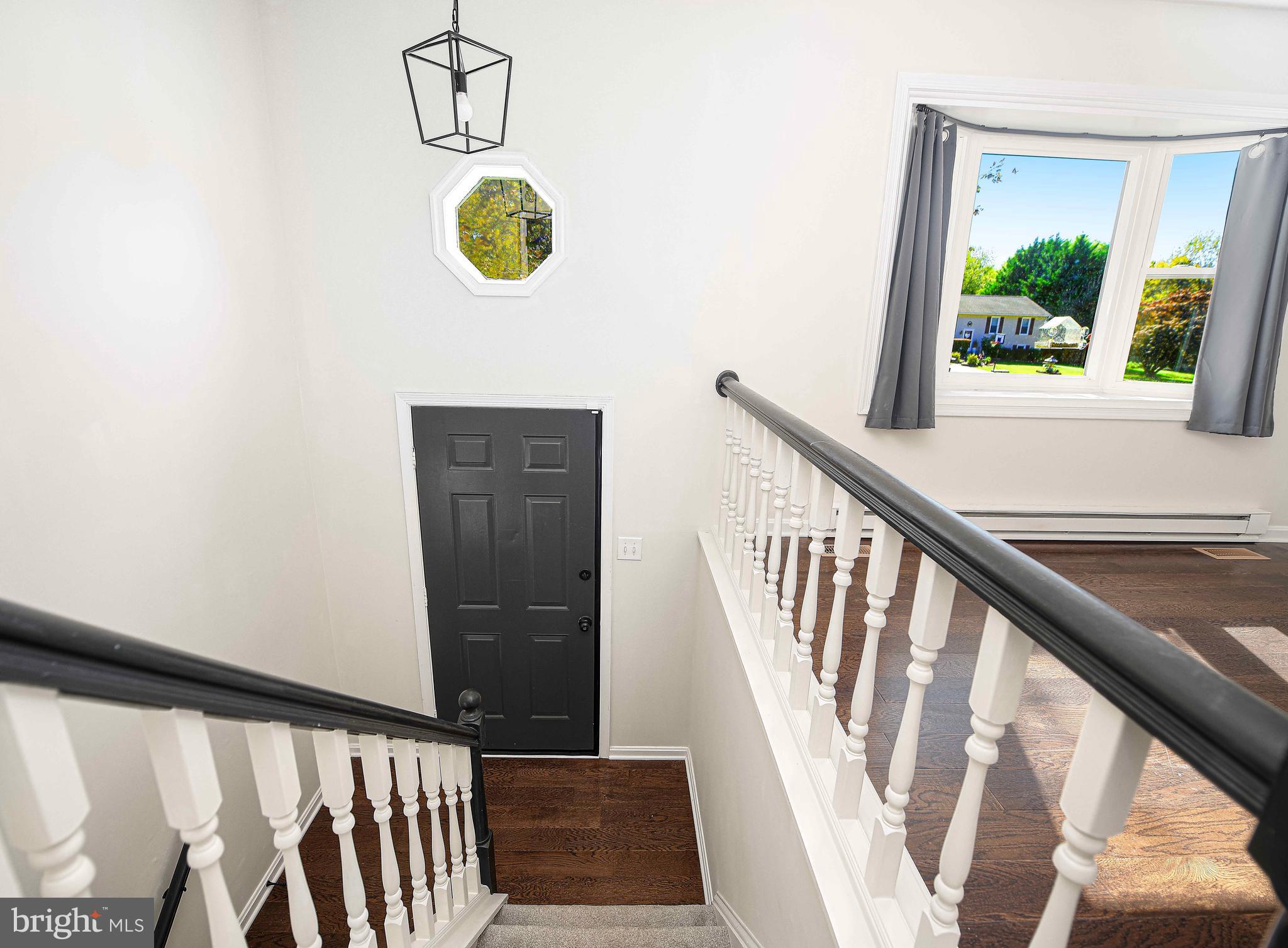 HONEYSUCKLE HOLLOW - Residential