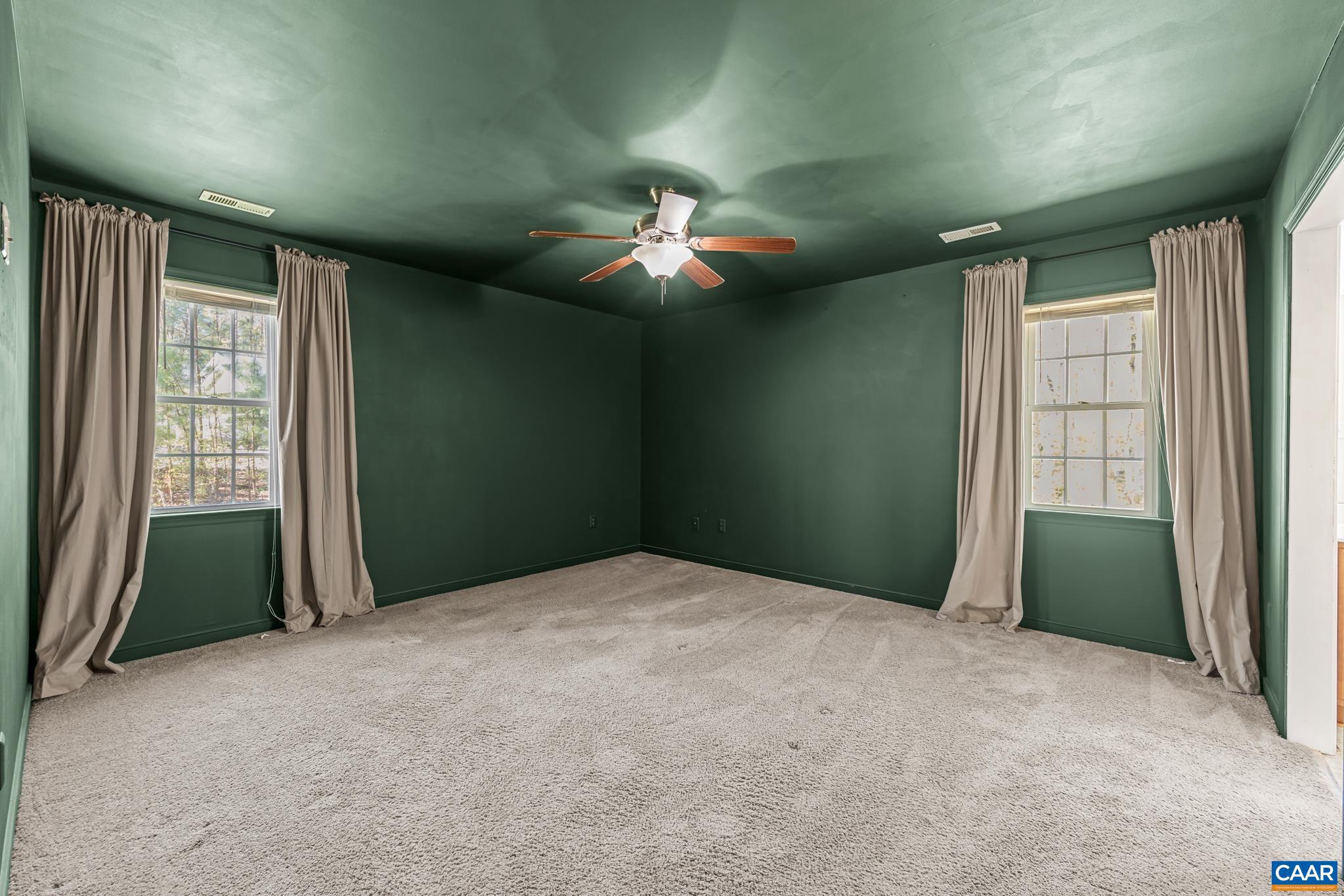 WINDING RIDGE - Residential