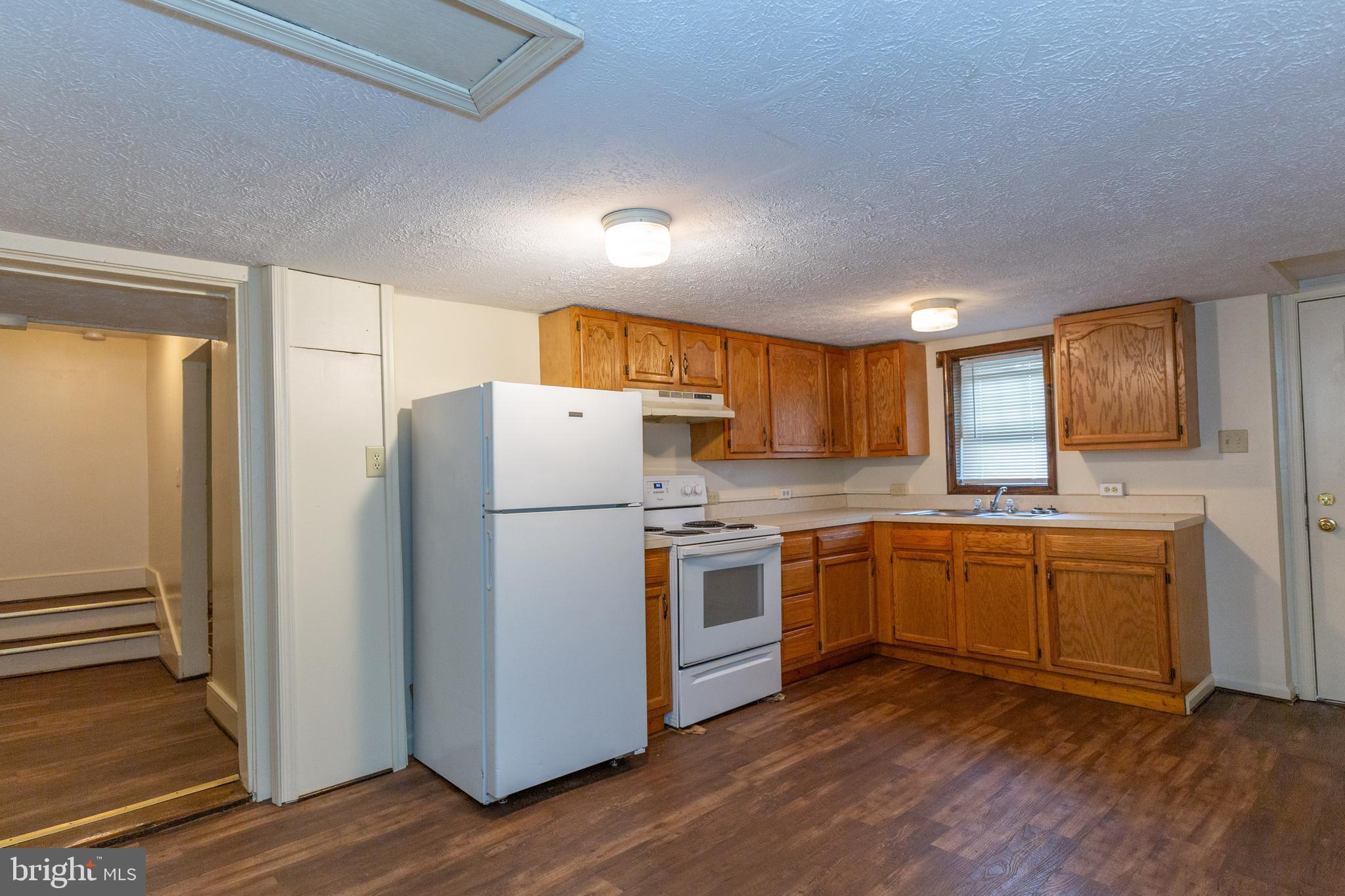 DOWNTOWN CHARLES TOWN - Residential Lease