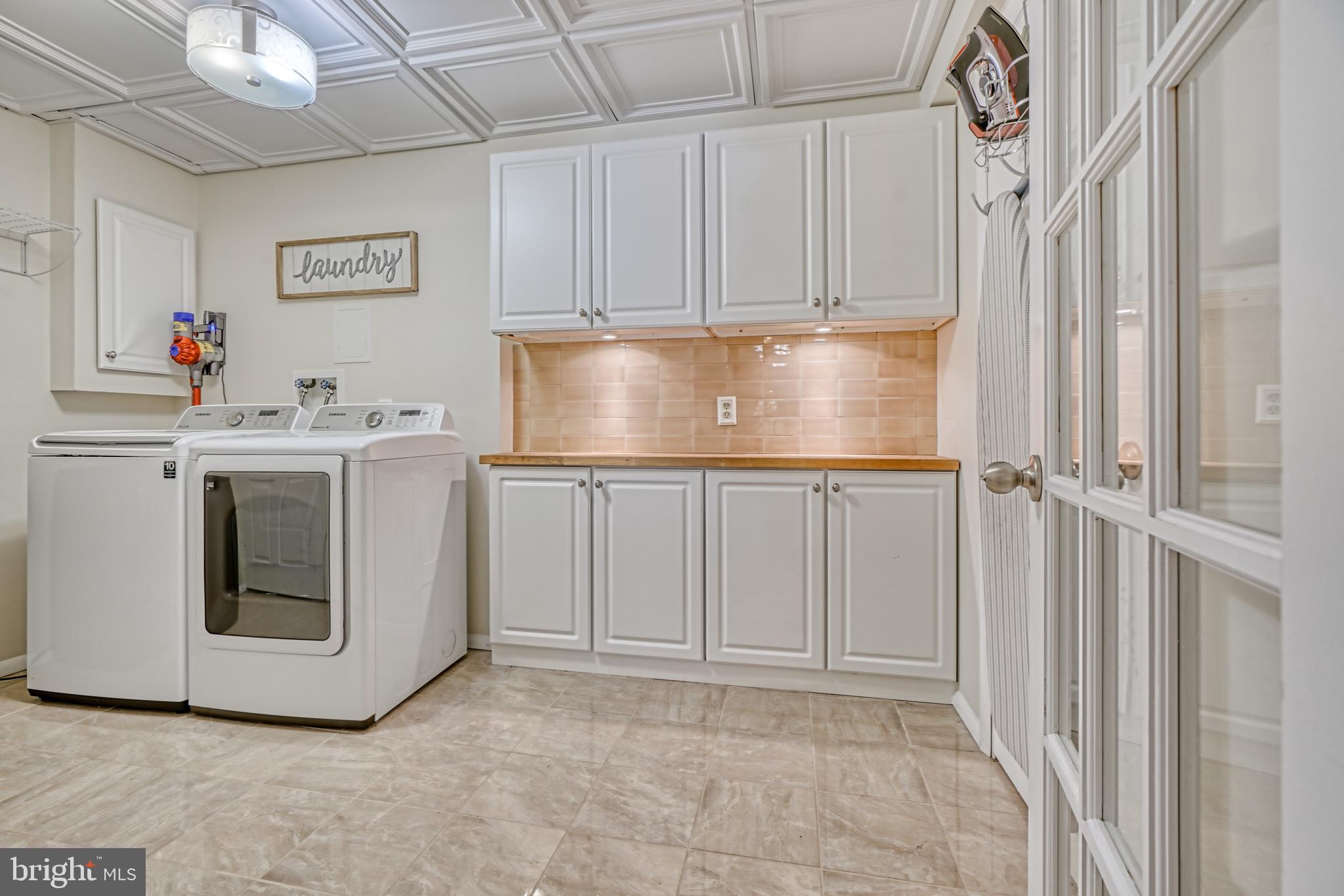 NORTH WINDS - Residential