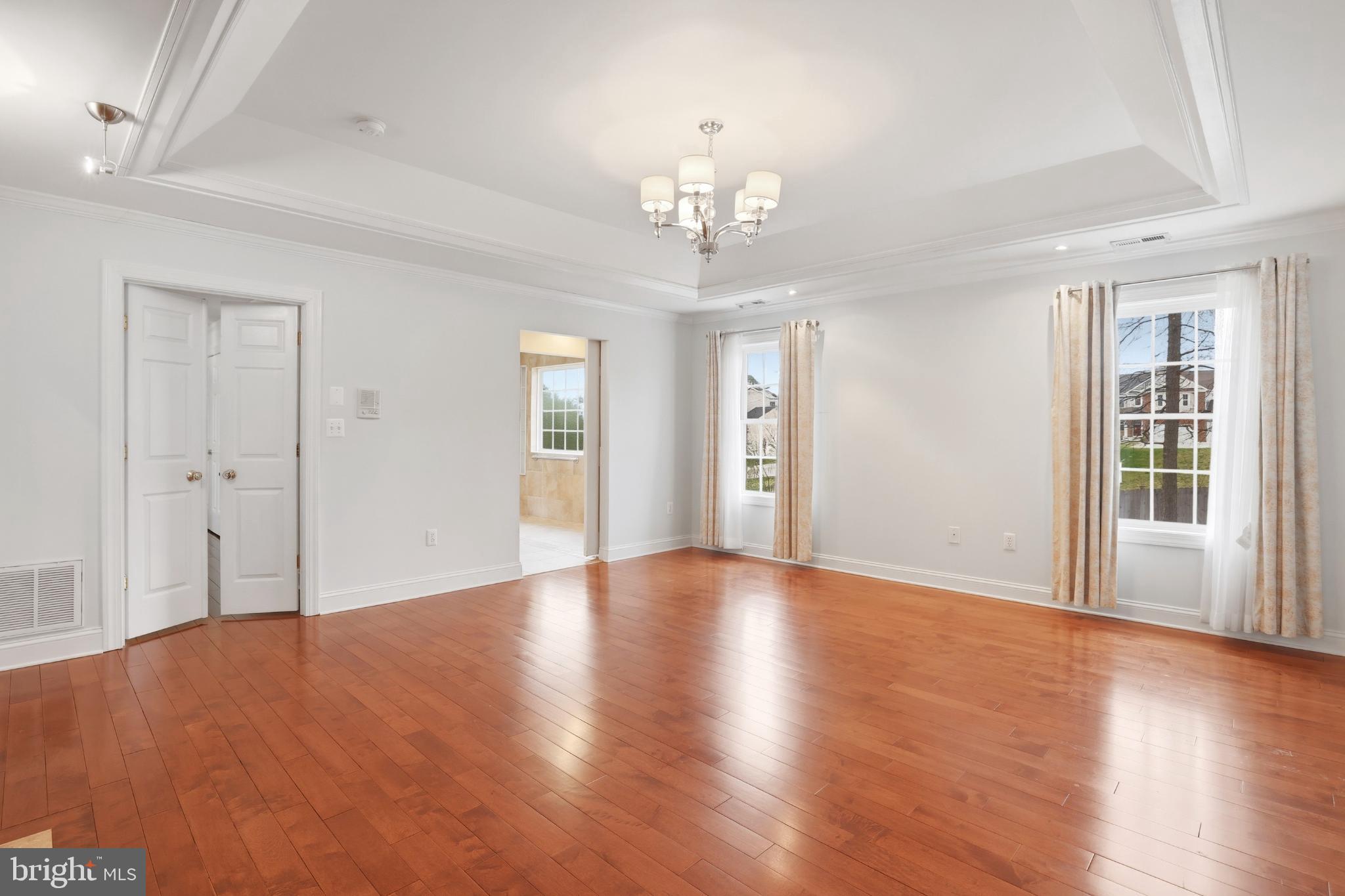 HERMITAGE - Residential