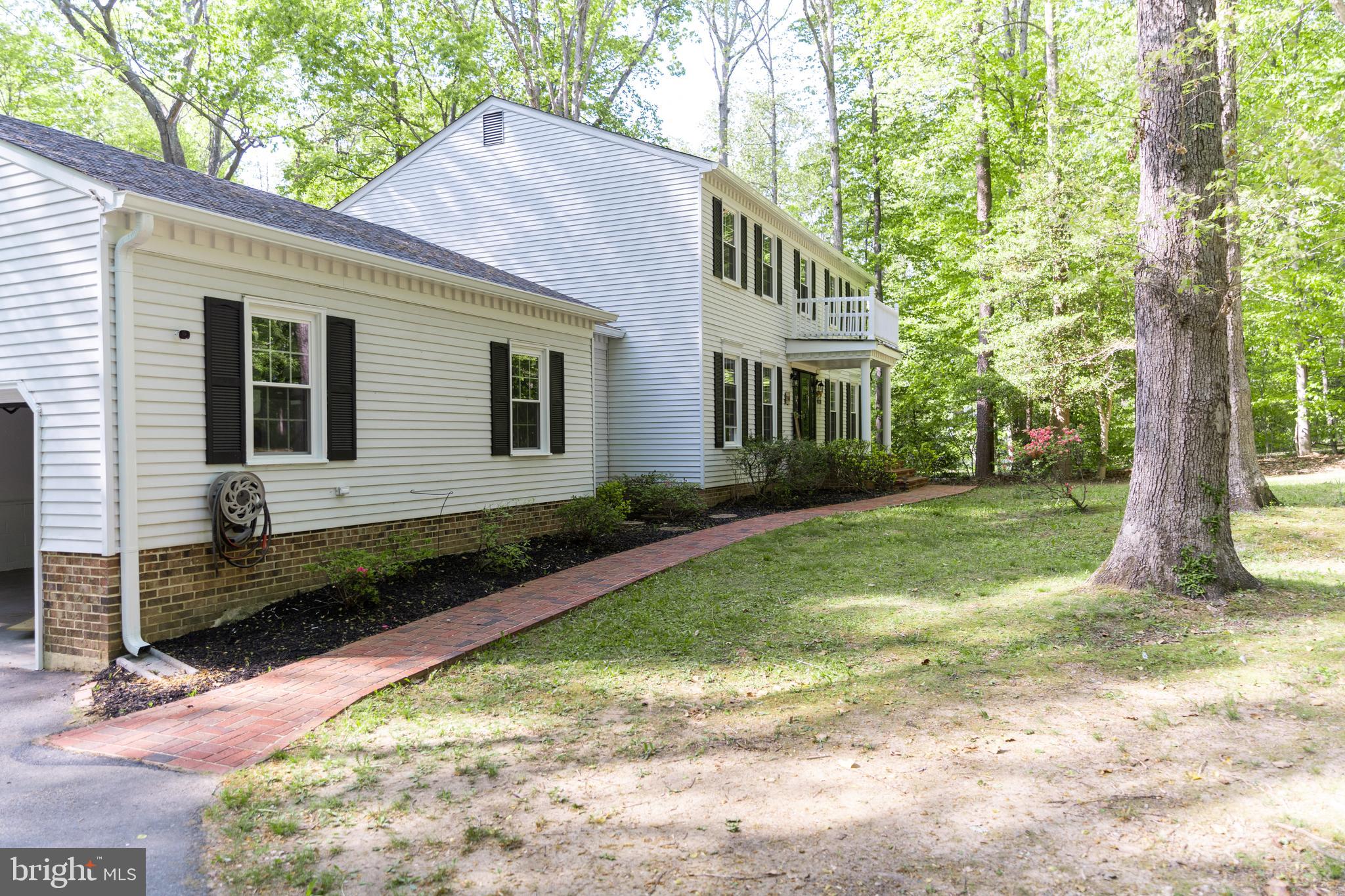 WOODBINE WOODS - Residential