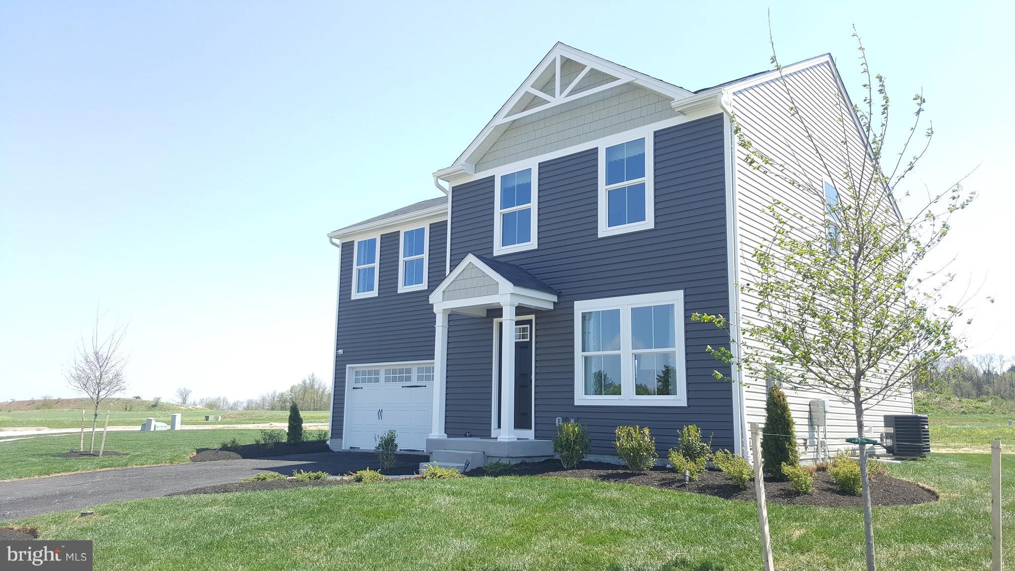 THE SEASONS - Residential