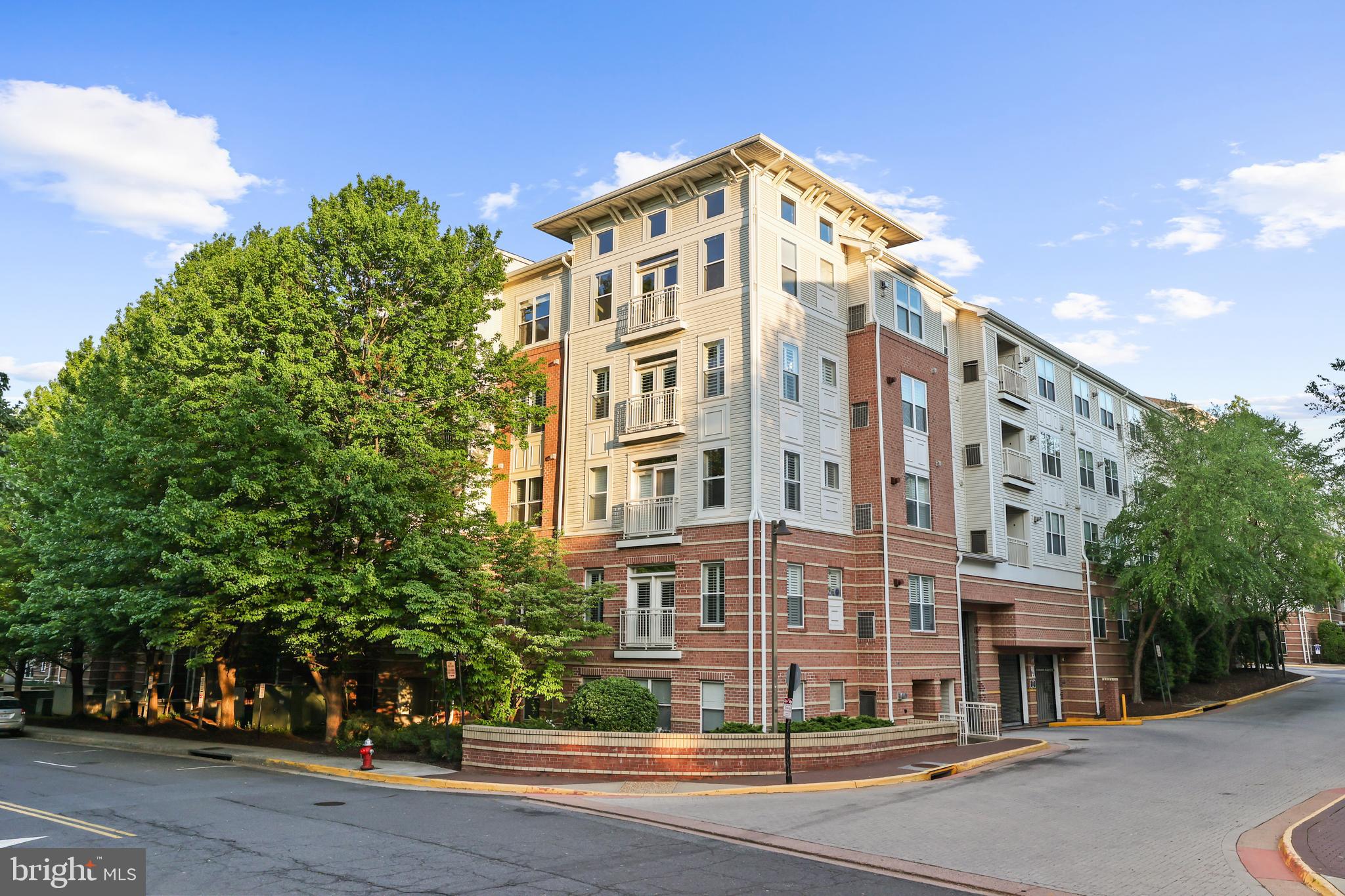 ACADIA - Residential