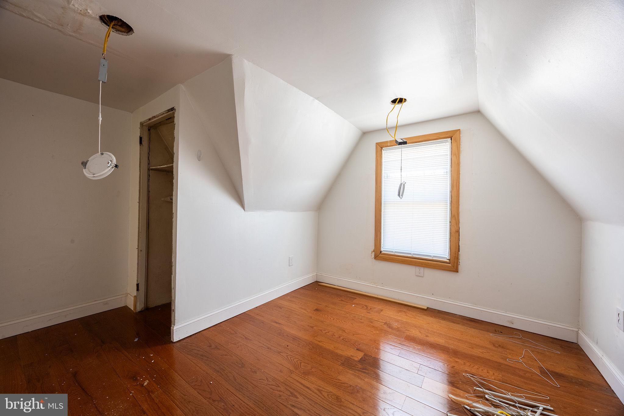 SHARON HILL - Residential