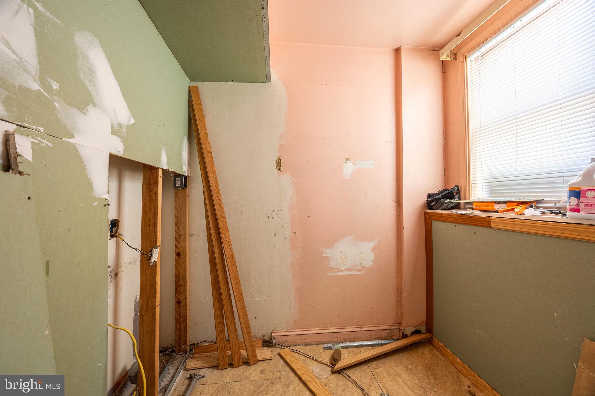 SHARON HILL - Residential